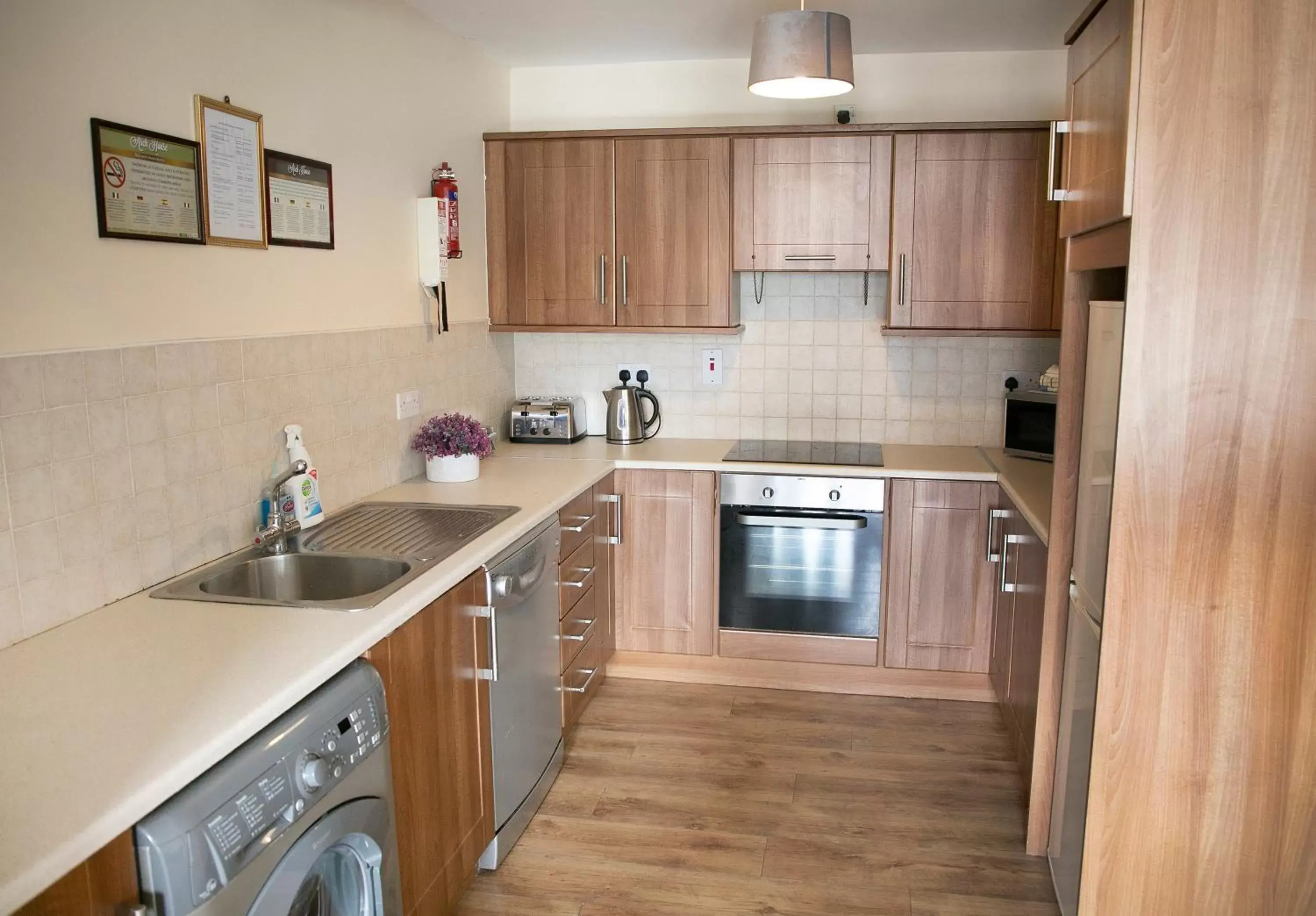 Kitchen or kitchenette, Kitchen/Kitchenette in Arch House B&B & Apartments