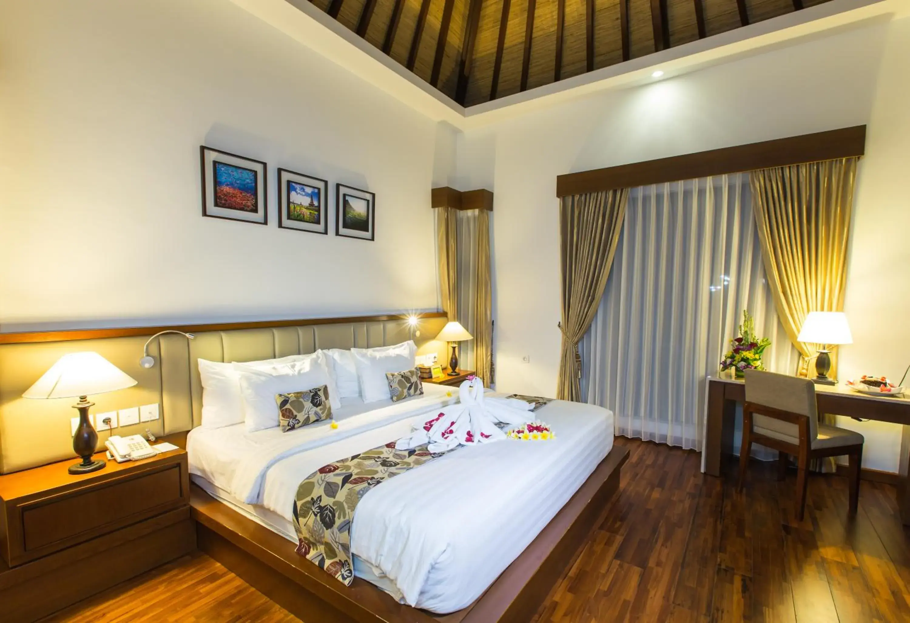 Bedroom, Bed in The Astari Villa and Residence