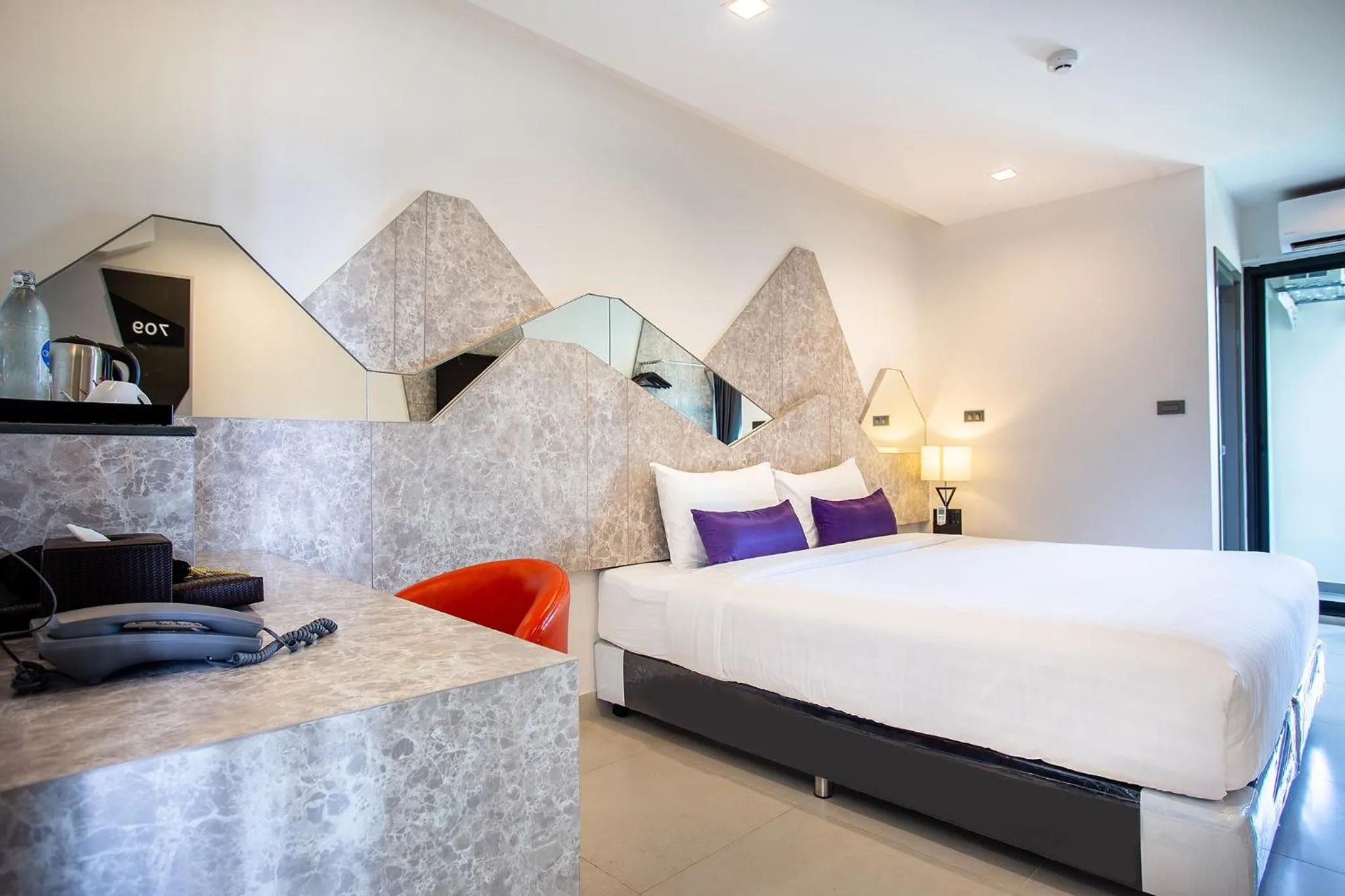 Bedroom, Bed in Spittze Hotel Pratunam