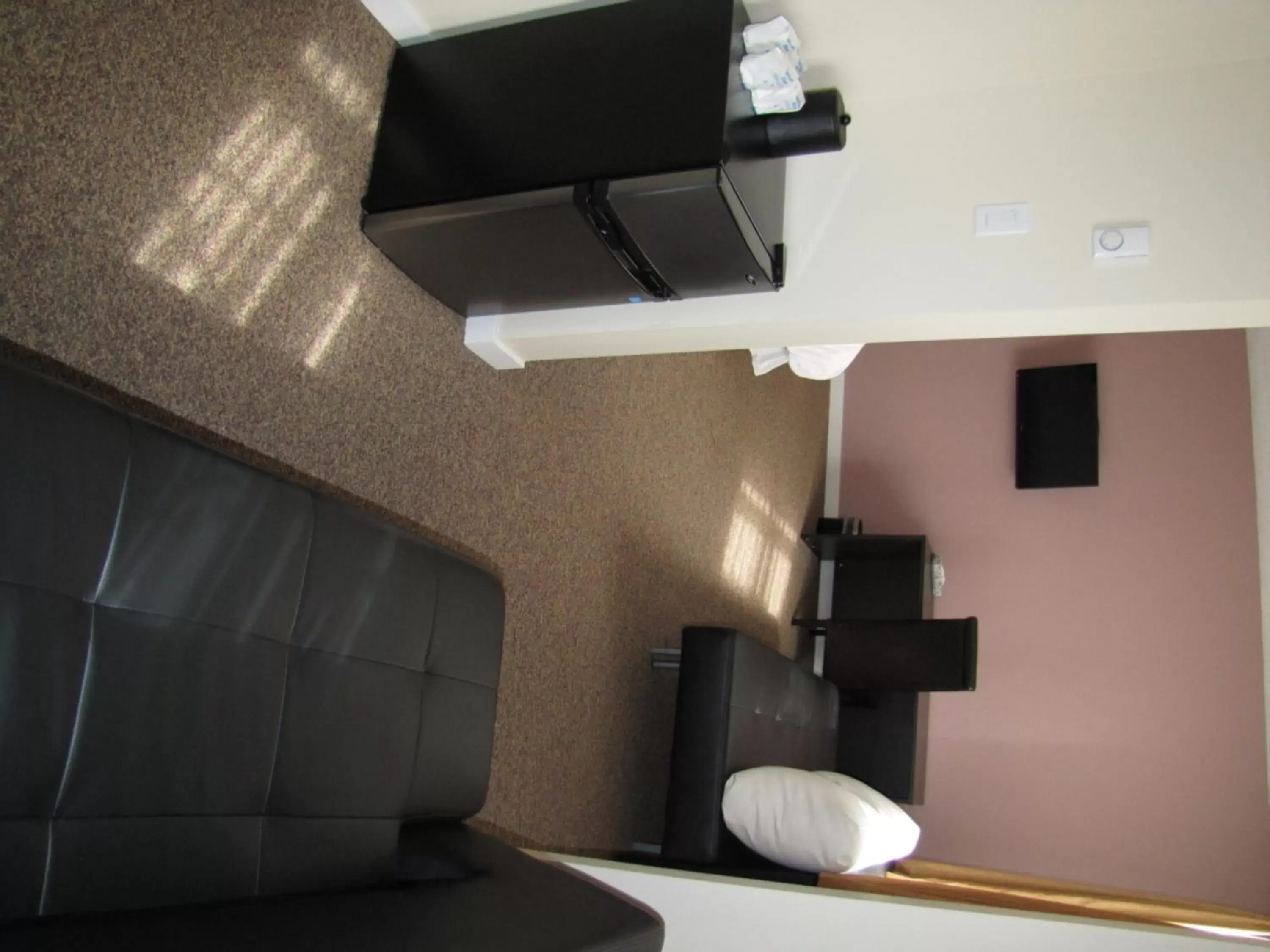 Living room, Seating Area in Barclay Hotel