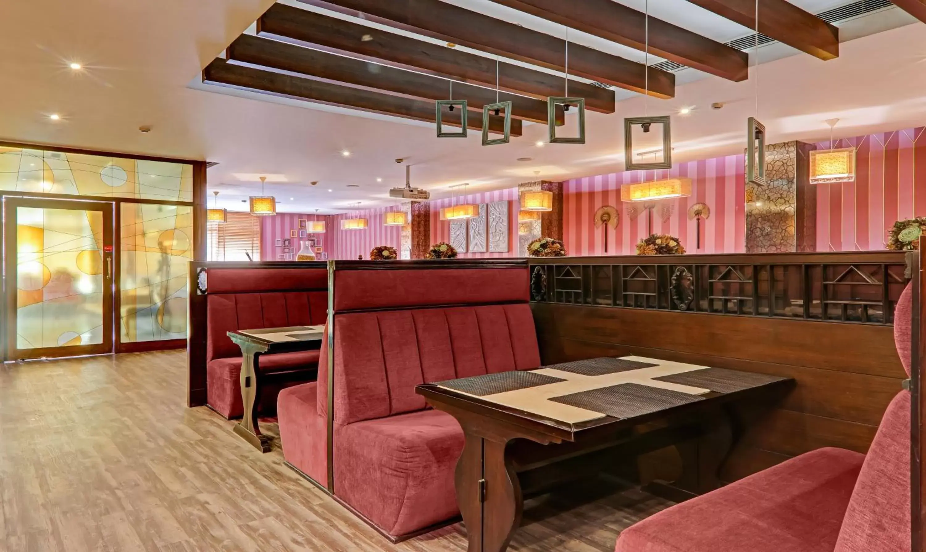 Restaurant/places to eat in Treebo Edesia Restaurant/places to eat in Treebo Edesia