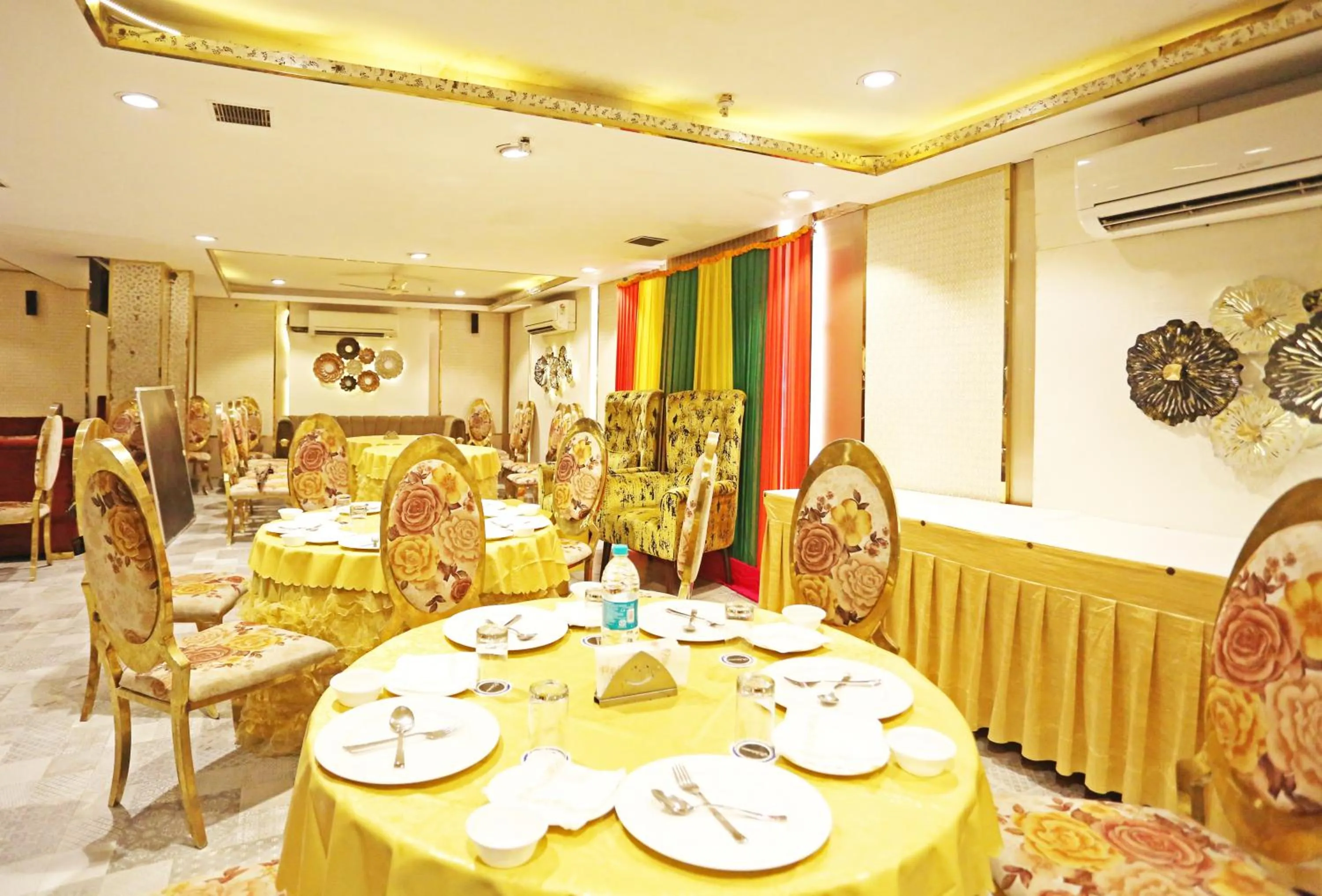 Banquet/Function facilities in JRD Luxury-Business Hotel