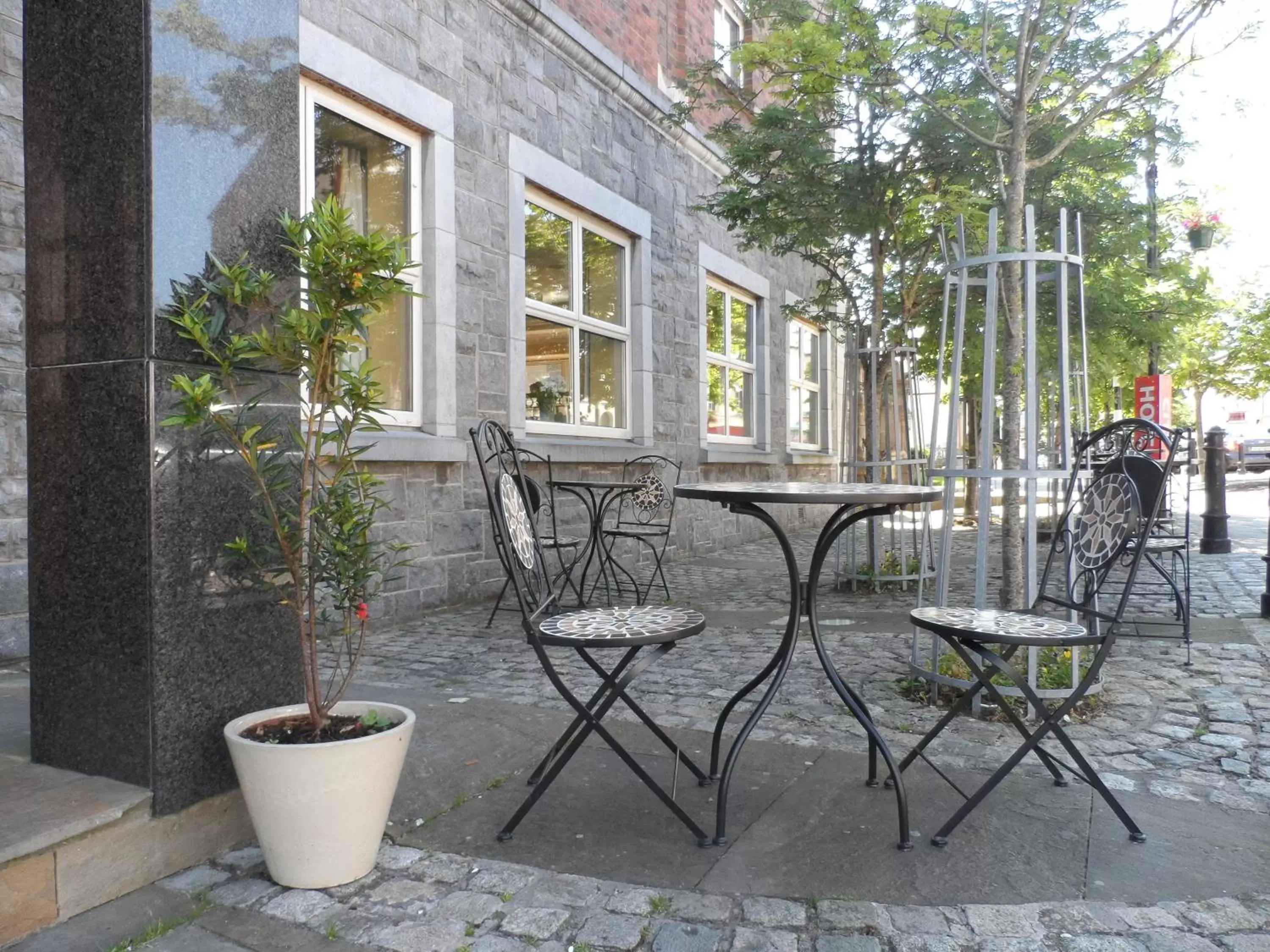 Balcony/Terrace, Patio/Outdoor Area in Sligo City Hotel