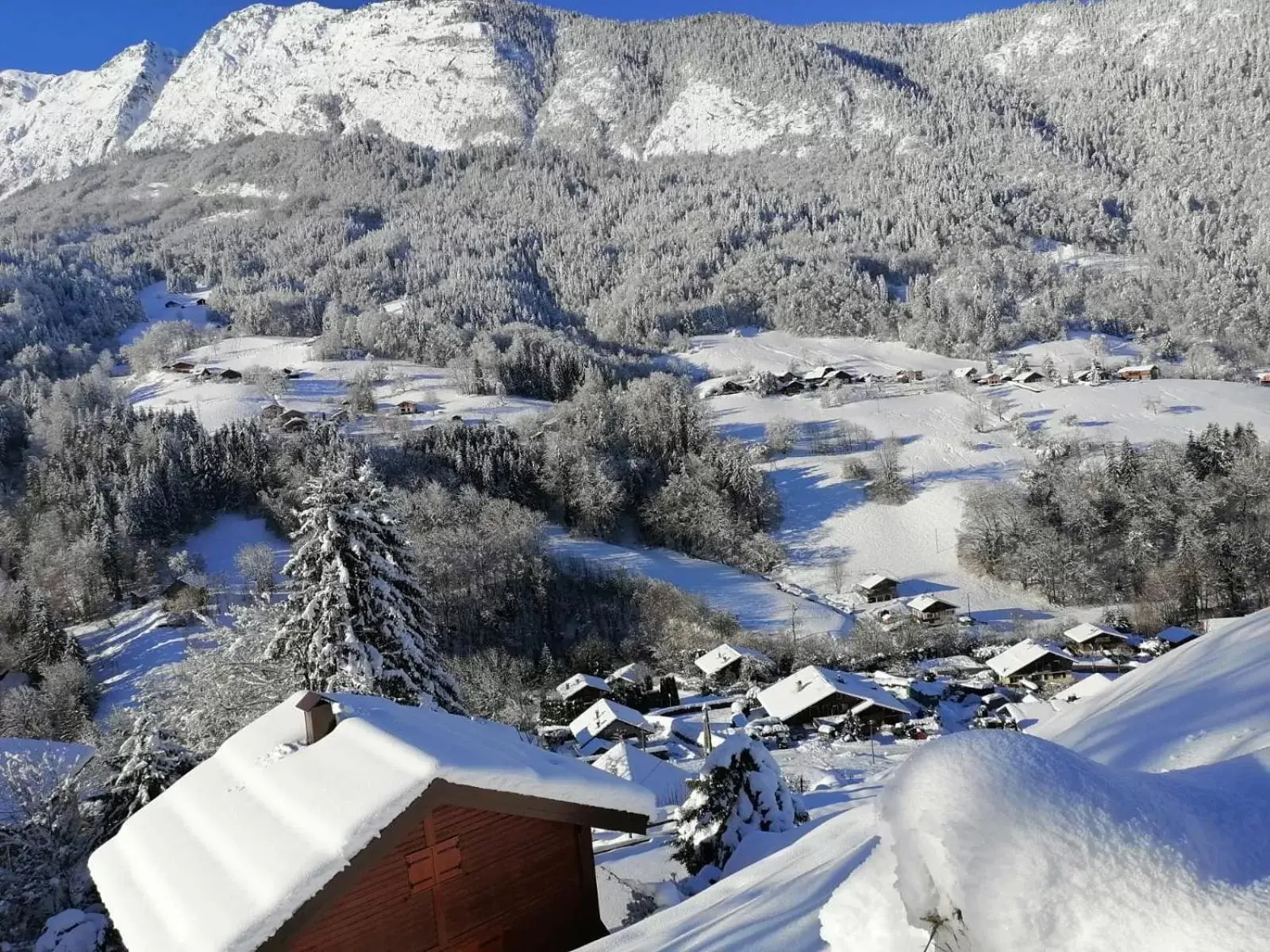 Bird's eye view, Winter in Auberge Du Fraizier