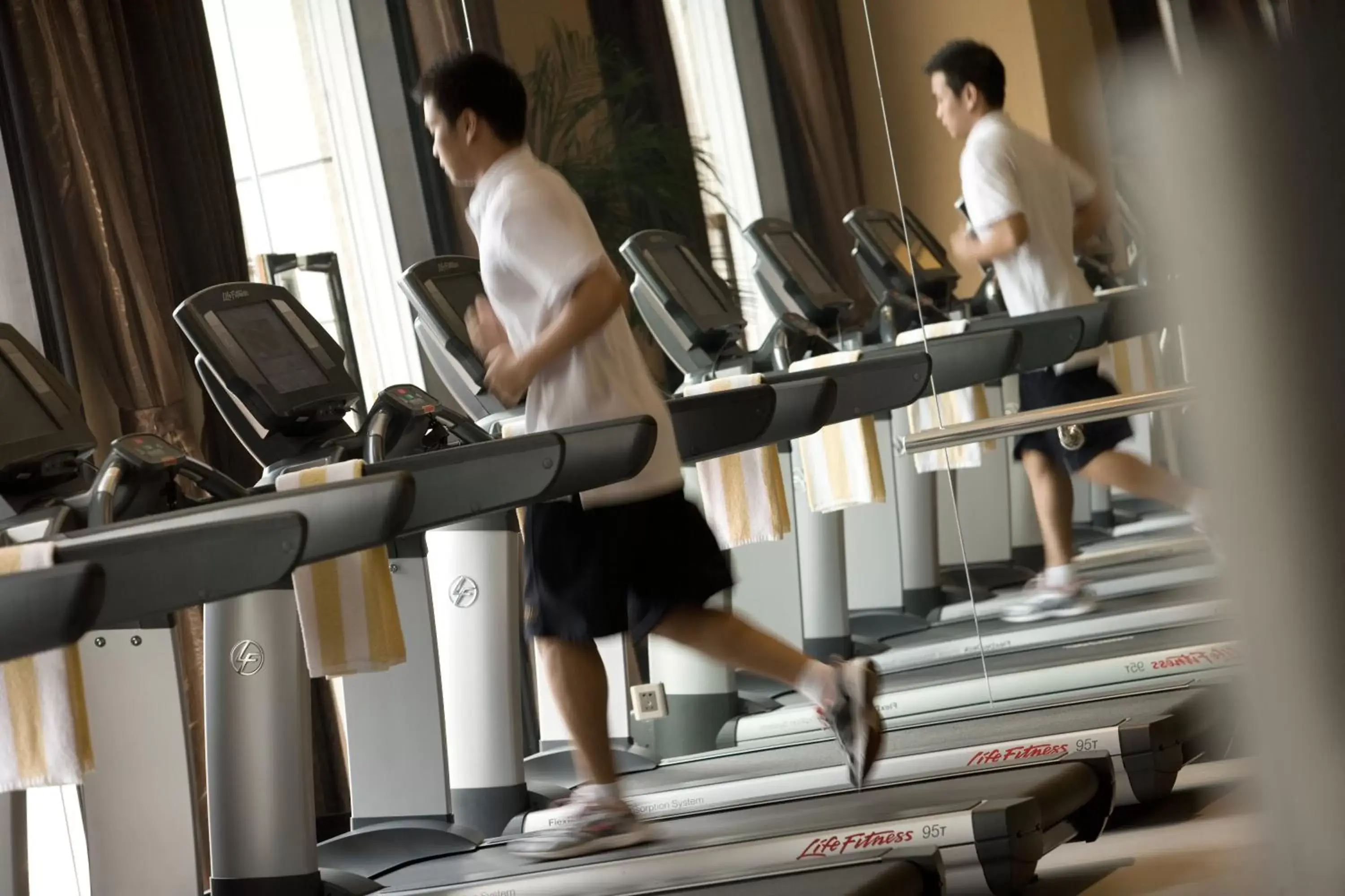 Fitness centre/facilities, Fitness Center/Facilities in InterContinental Foshan, an IHG Hotel