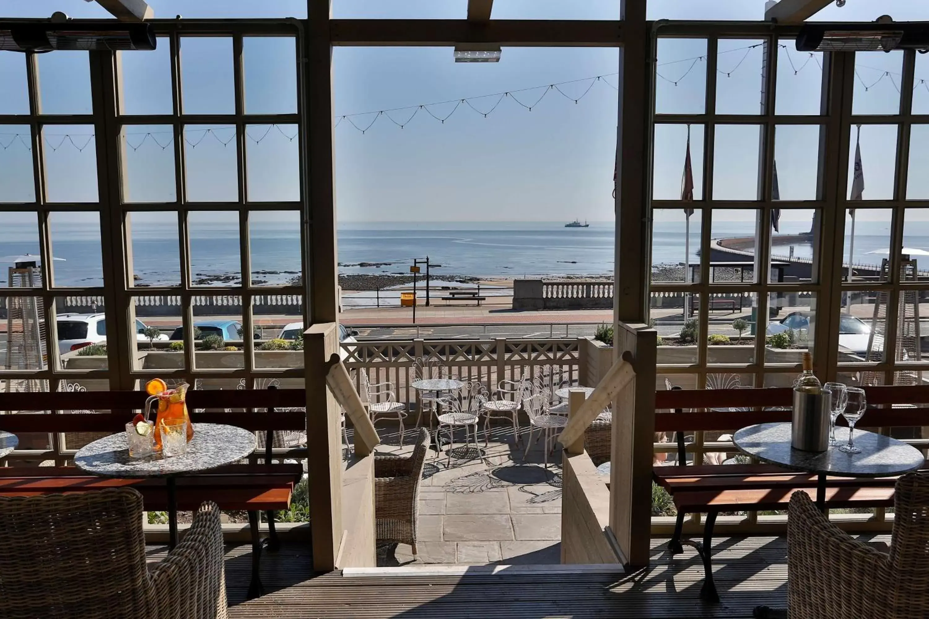 Restaurant/Places to Eat in Roker Hotel BW Premier Collection