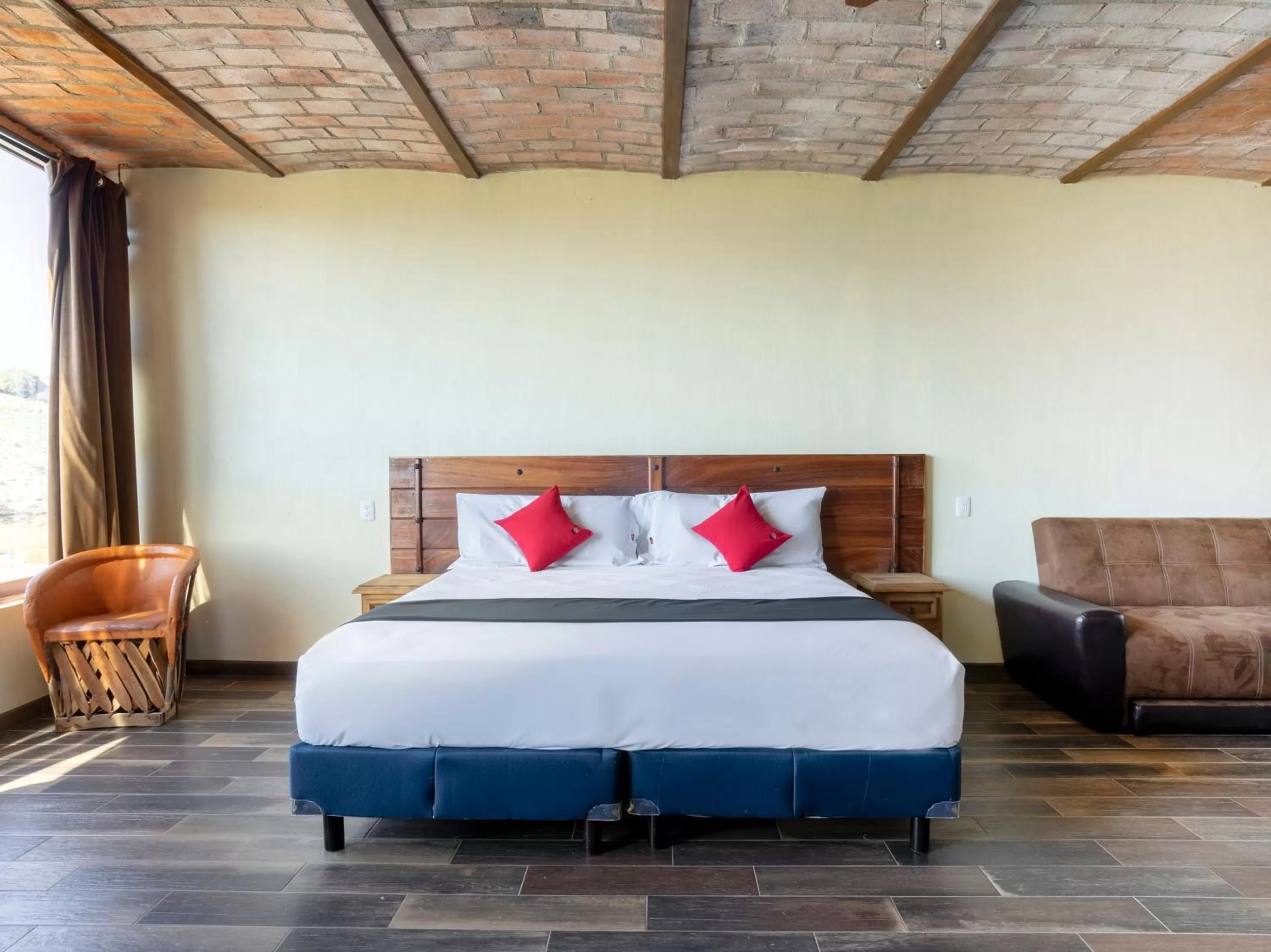 Bedroom in Capital O Hotel Posada Terraza, Tequila Jalisco