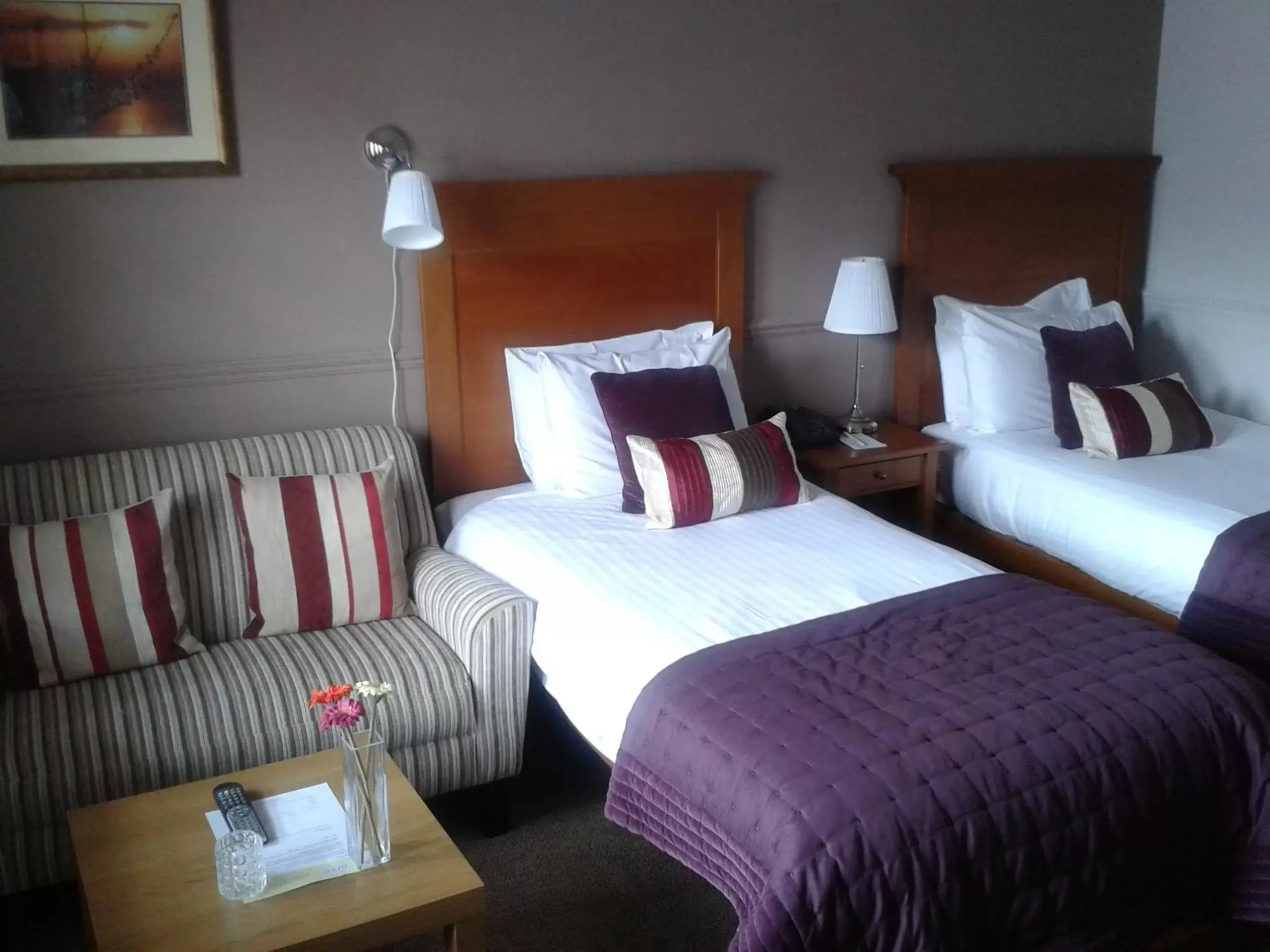 Bedroom, Bed in Gomersal Park Hotel & Dream Spa