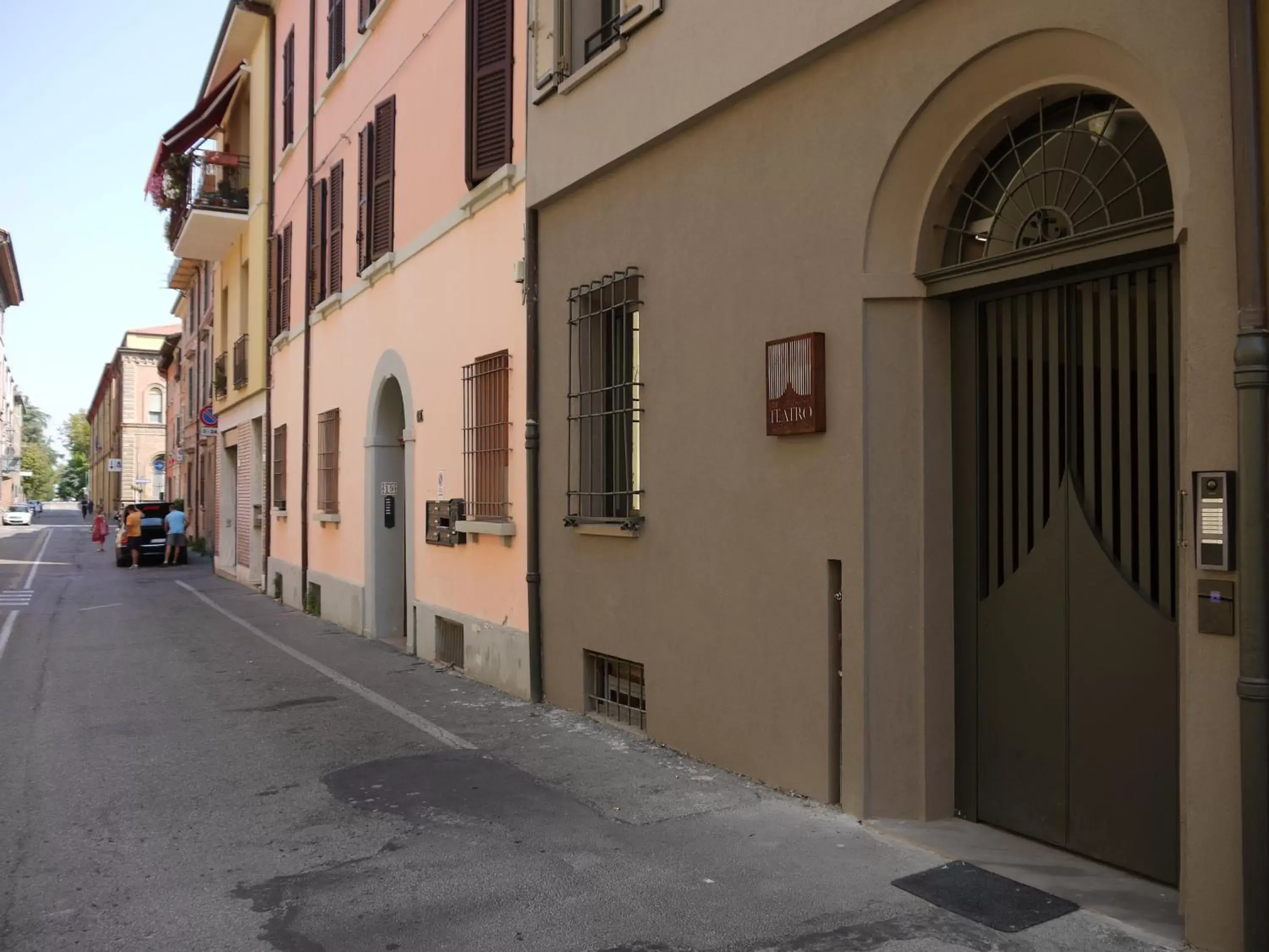 Facade/entrance in RB del Teatro&Apartaments