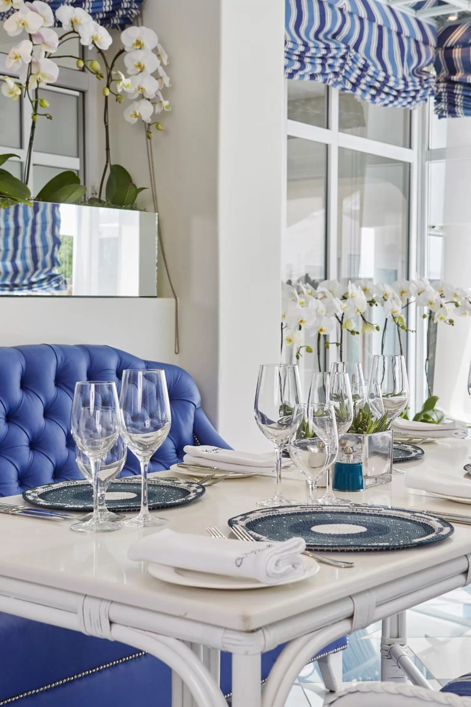 Restaurant/places to eat in Twelve Apostles Hotel & Spa