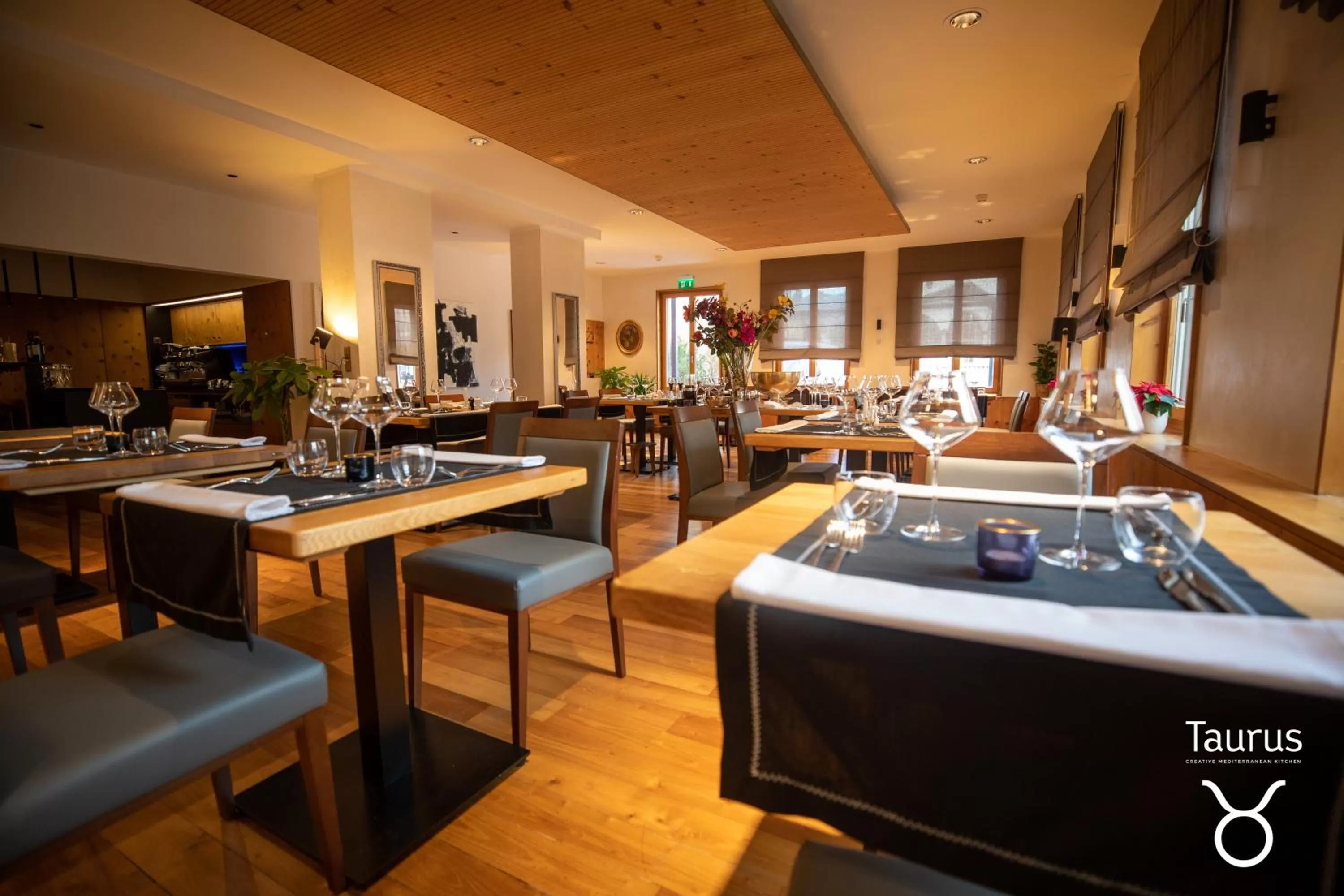 Restaurant/places to eat in Boutique Hotel OchSen Self-Check-In