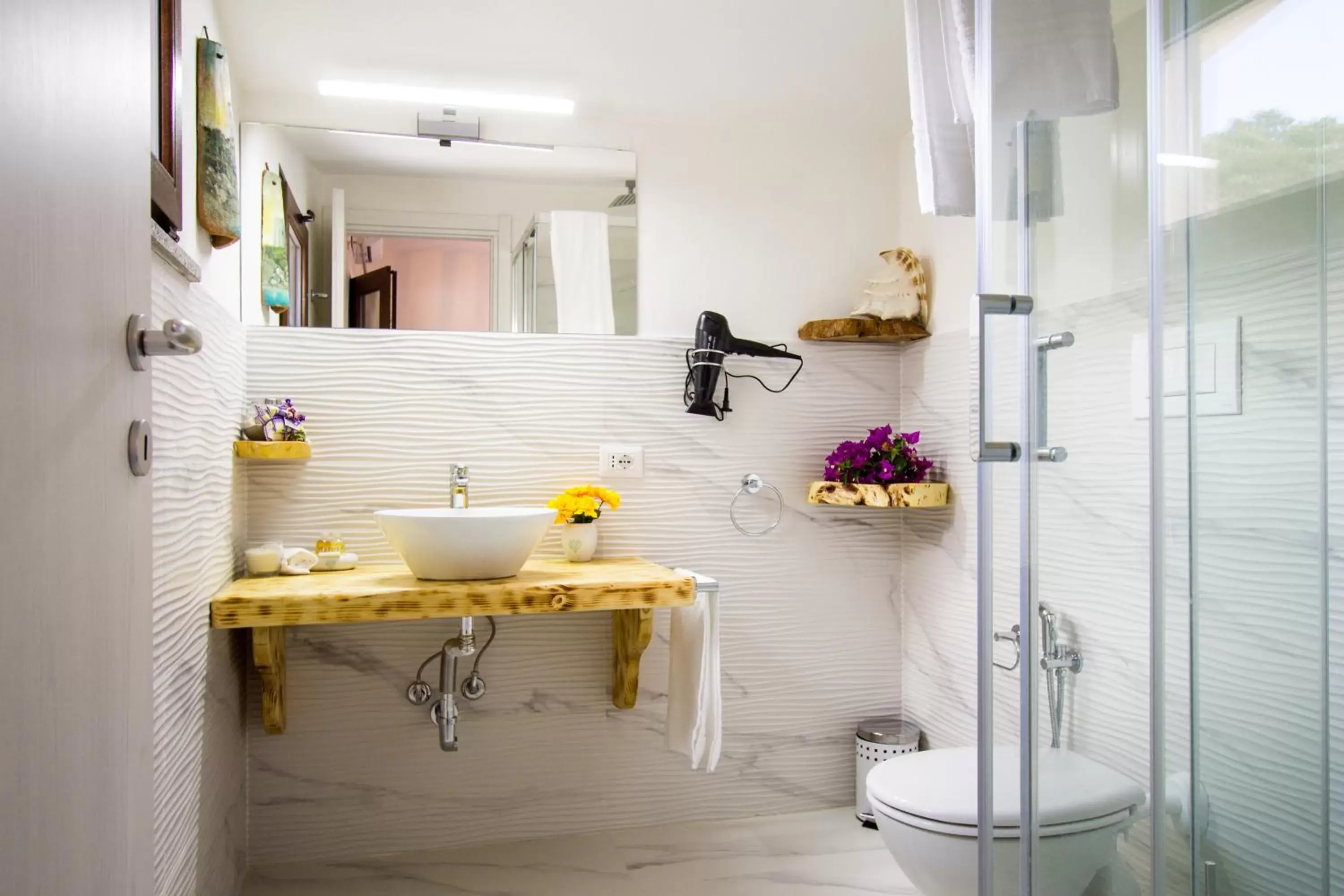 Shower, Bathroom in Suites Voce del Mare