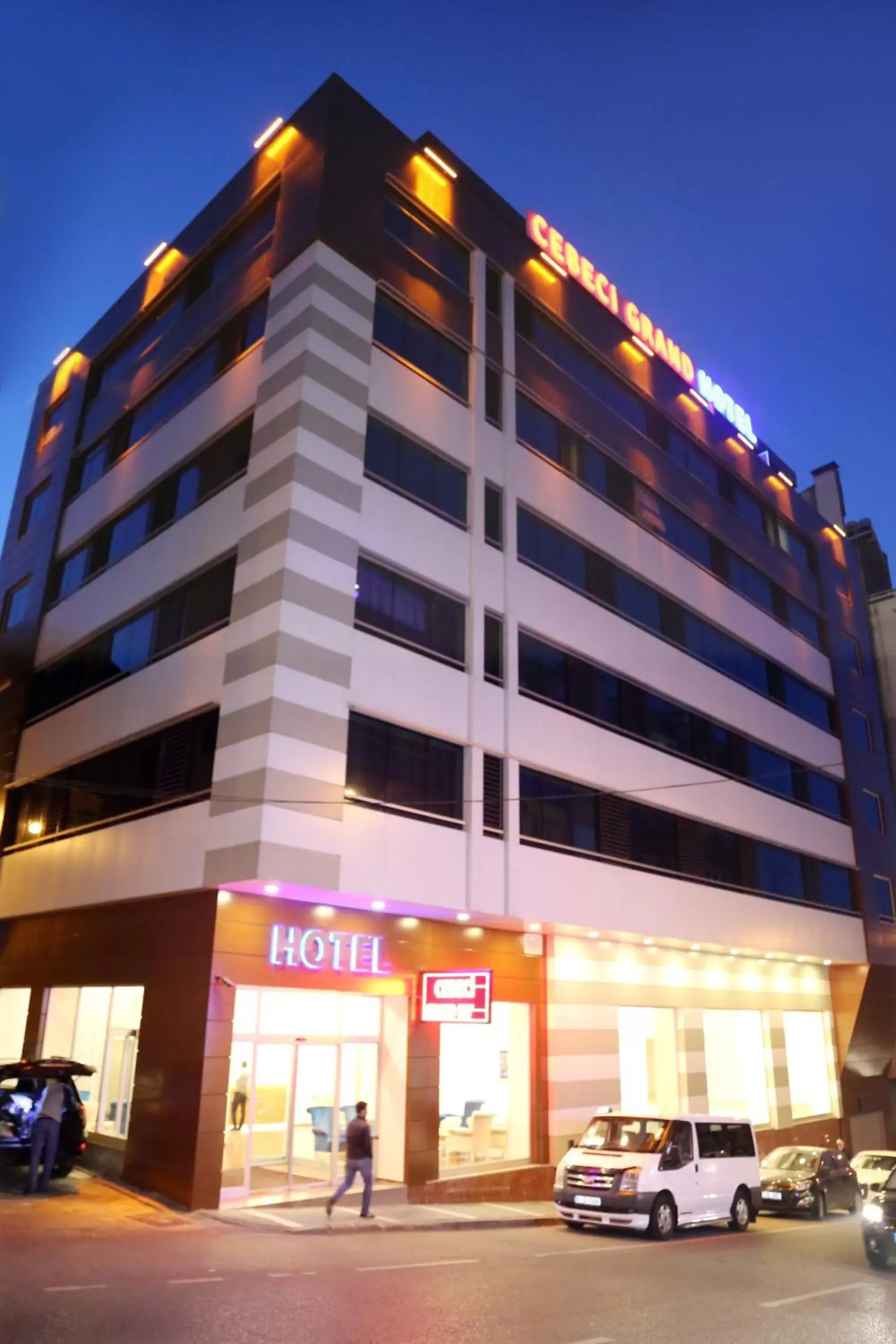 Facade/entrance in Cebeci Grand Hotel Facade/entrance in Cebeci Grand Hotel