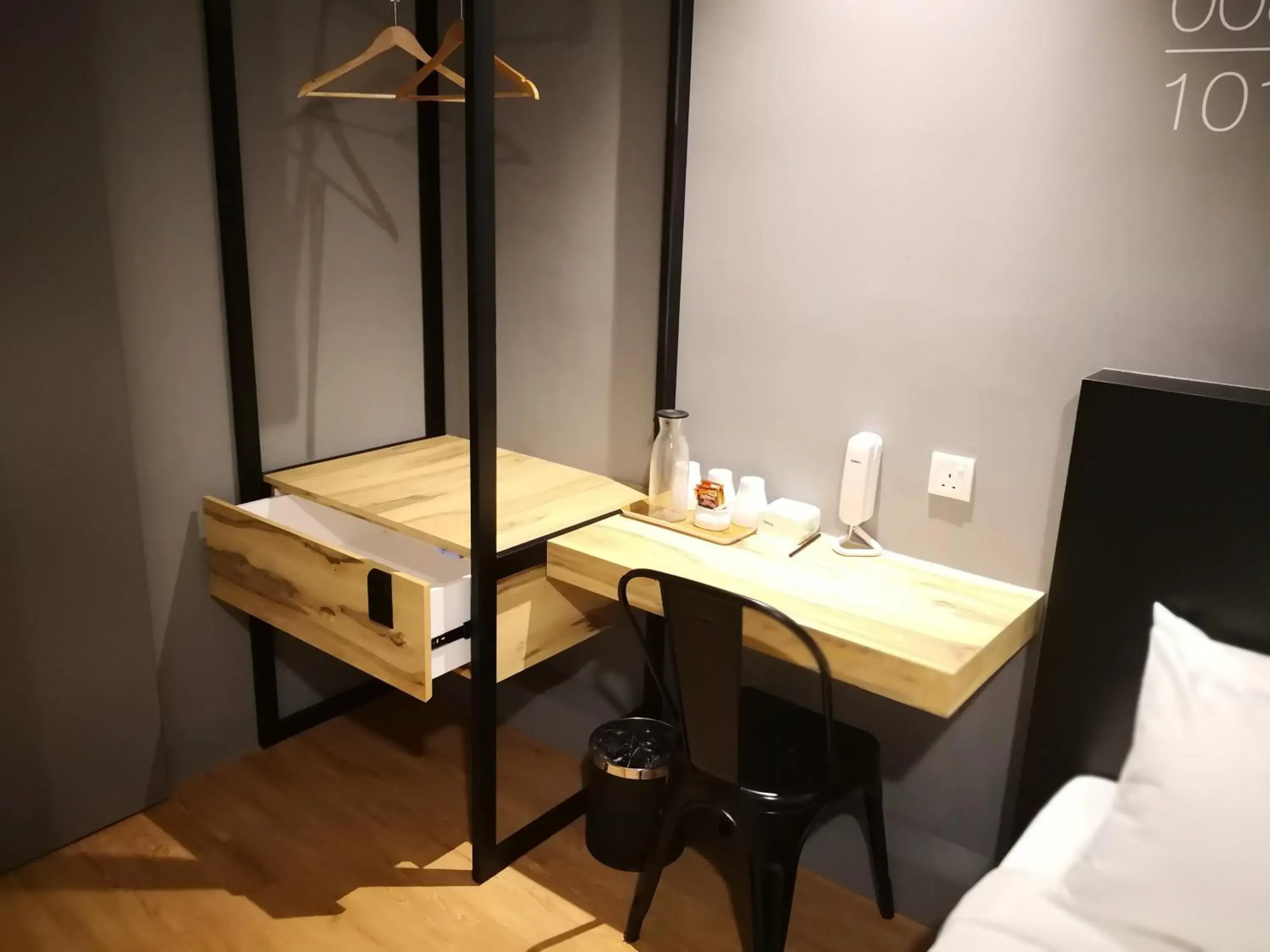 Coffee/tea facilities in H Boutique Hotel Xplorer Kota Damansara