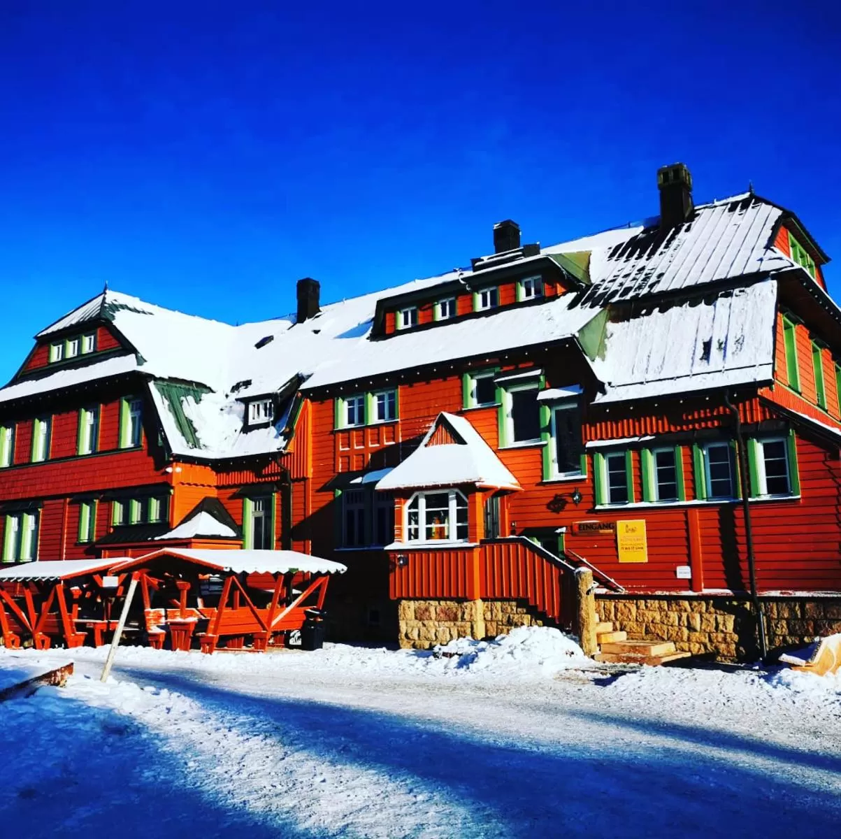 Property building, Winter in Auersberg Haus