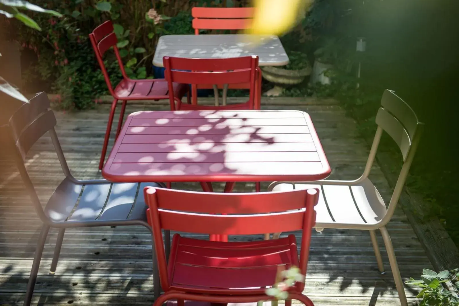 Patio in Hotel Mirabeau