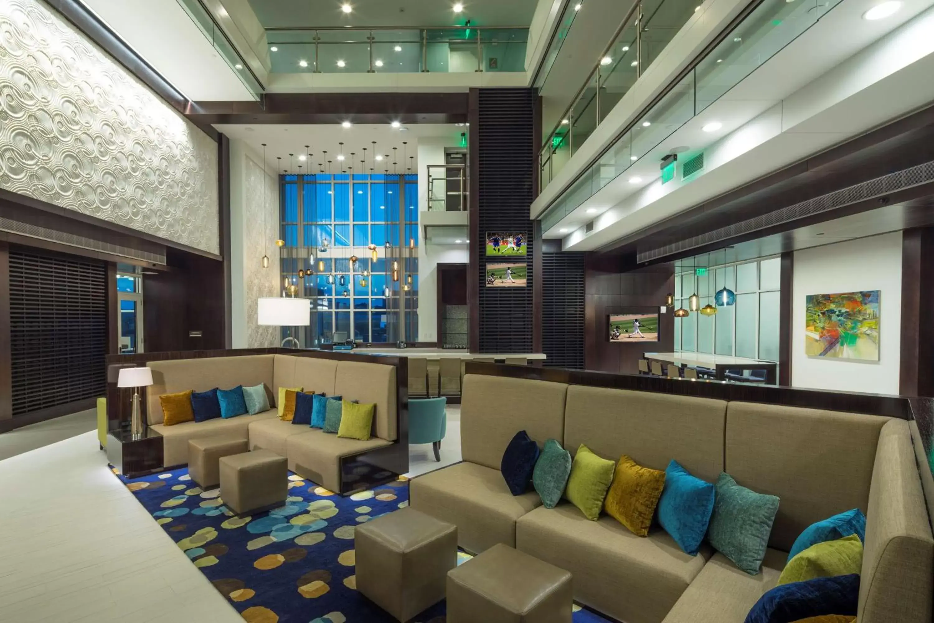 Lobby or reception, Lounge/Bar in Hilton Grand Vacations Club Ocean 22 Myrtle Beach