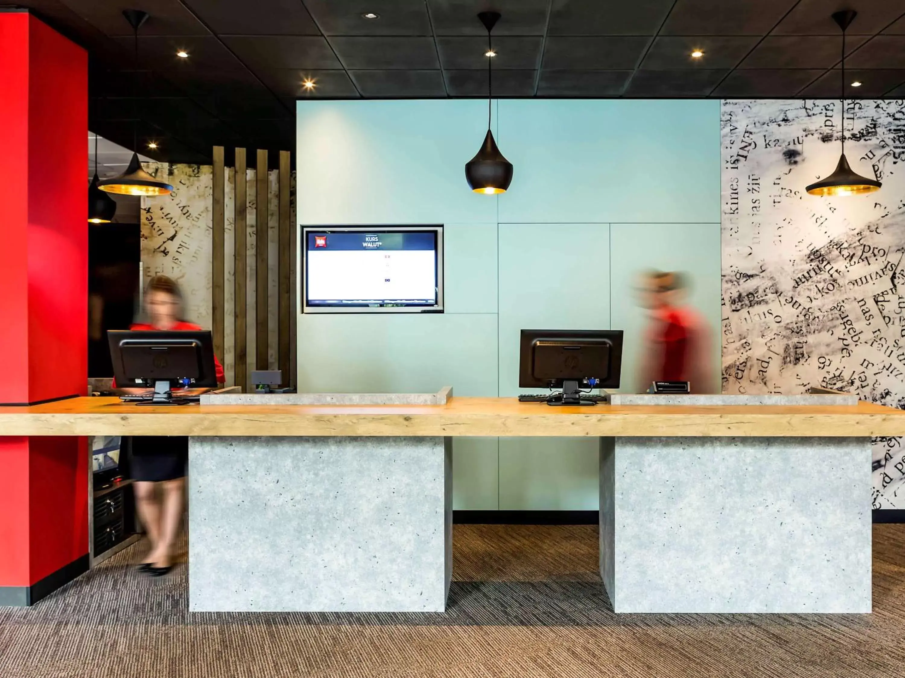 Property building, Lobby/Reception in Ibis Szczecin Centrum