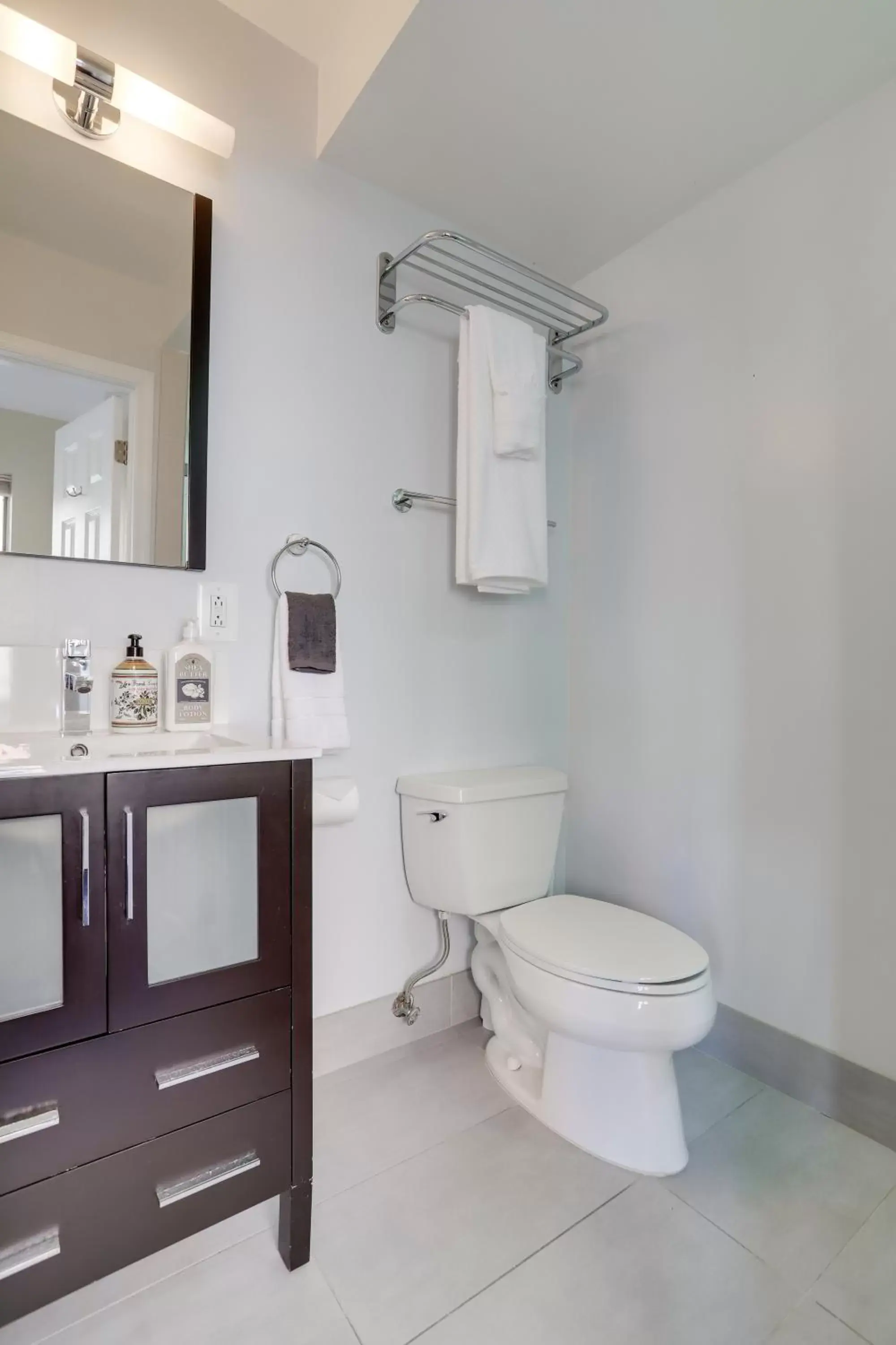 Bathroom in Sojourn at DuPont Place