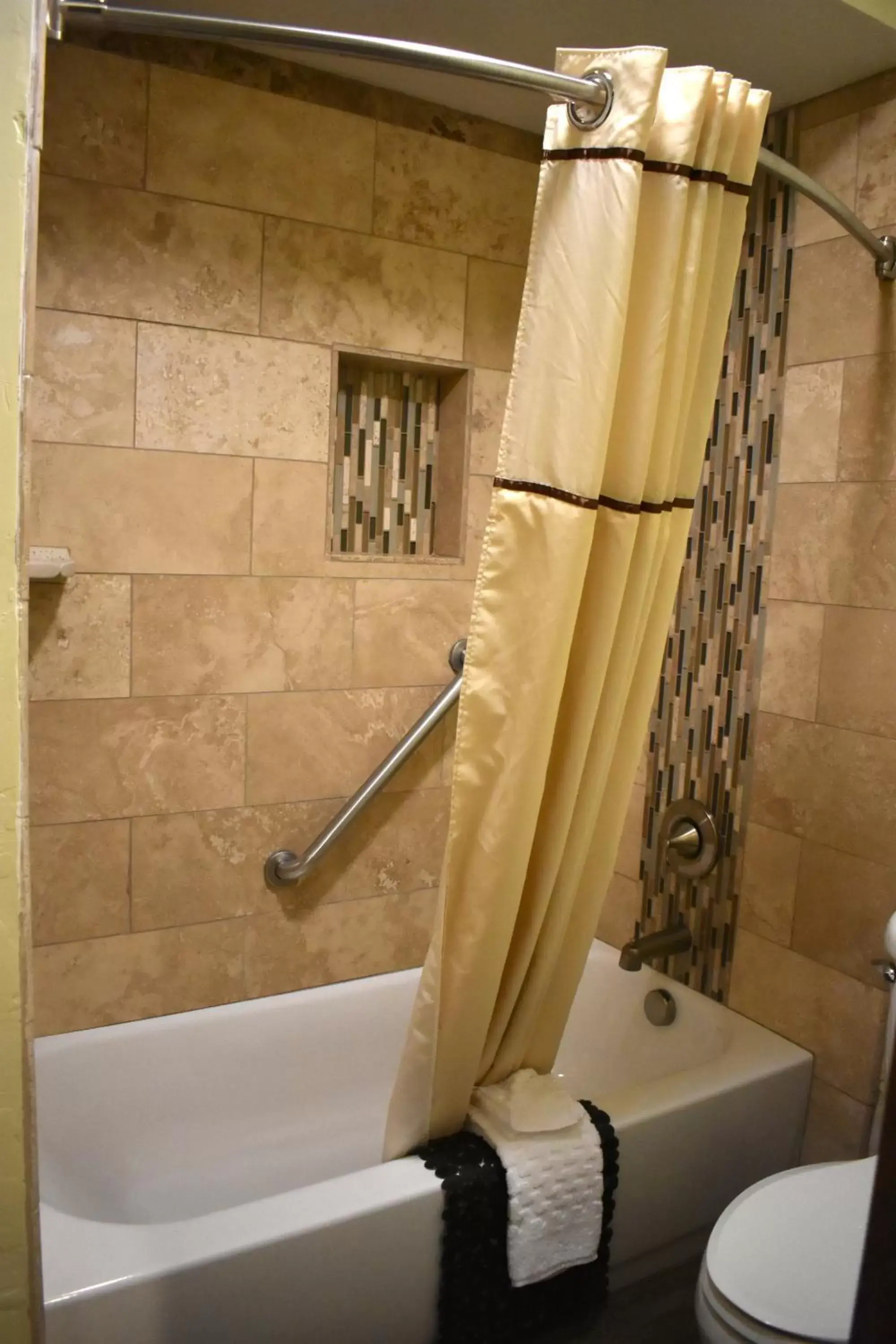 Shower, Bathroom in Best Western Driftwood Inn