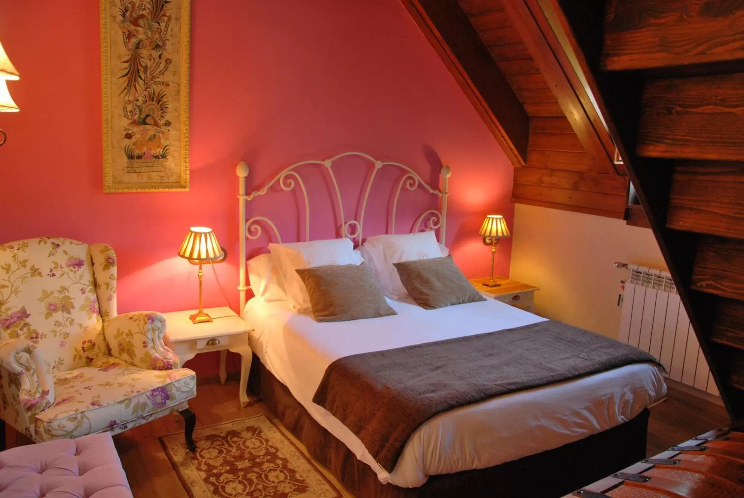 Photo of the whole room, Bed in Hotel Selba d'Ansils