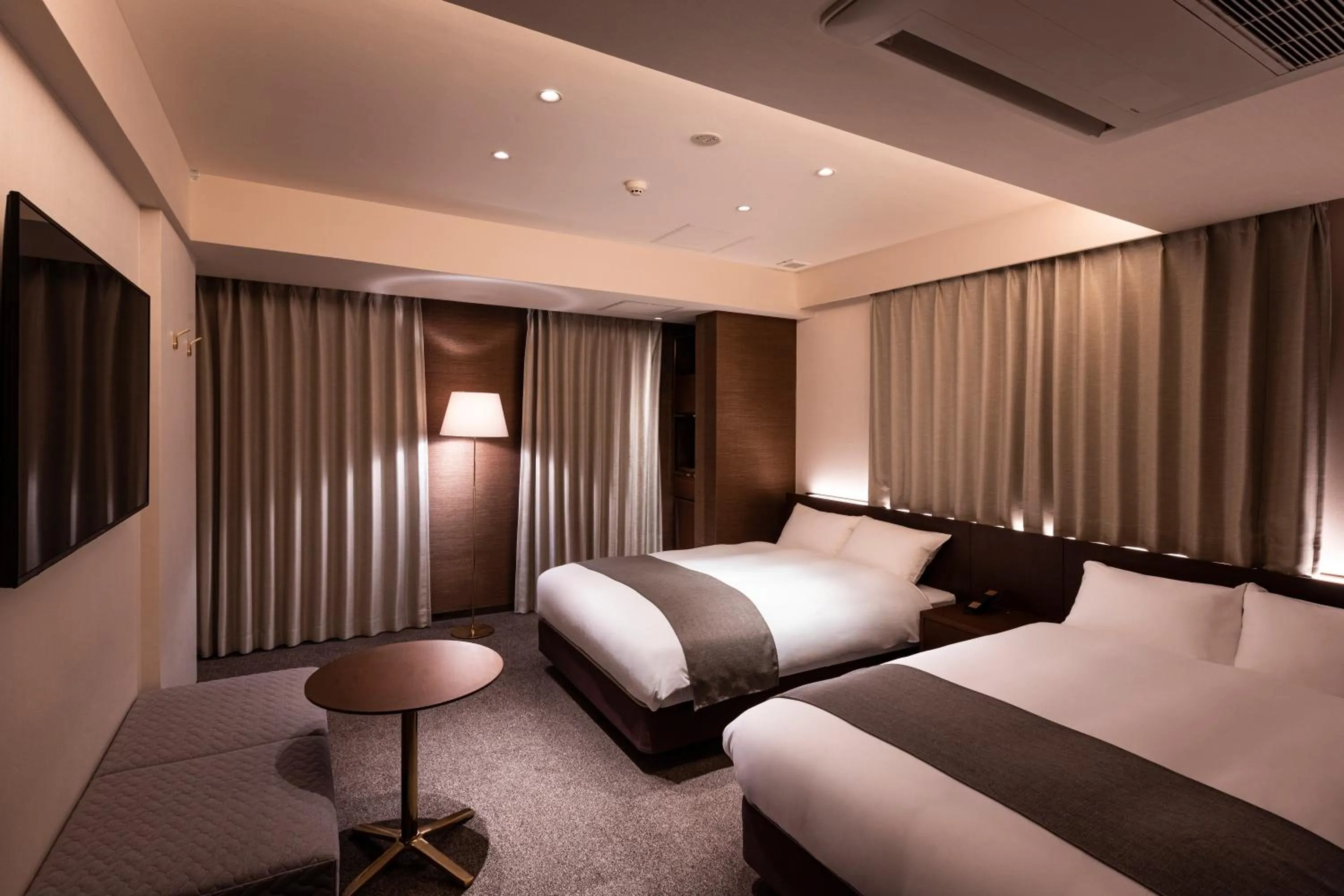 Photo of the whole room, Bed in yoin hotel kyoto gion