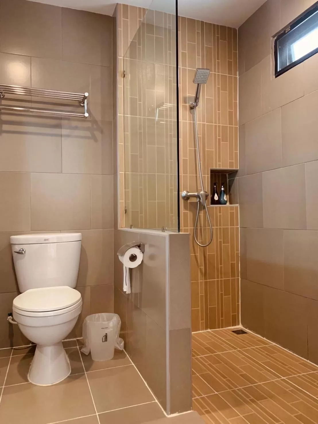 Bathroom in De Hug Hotel & Residence