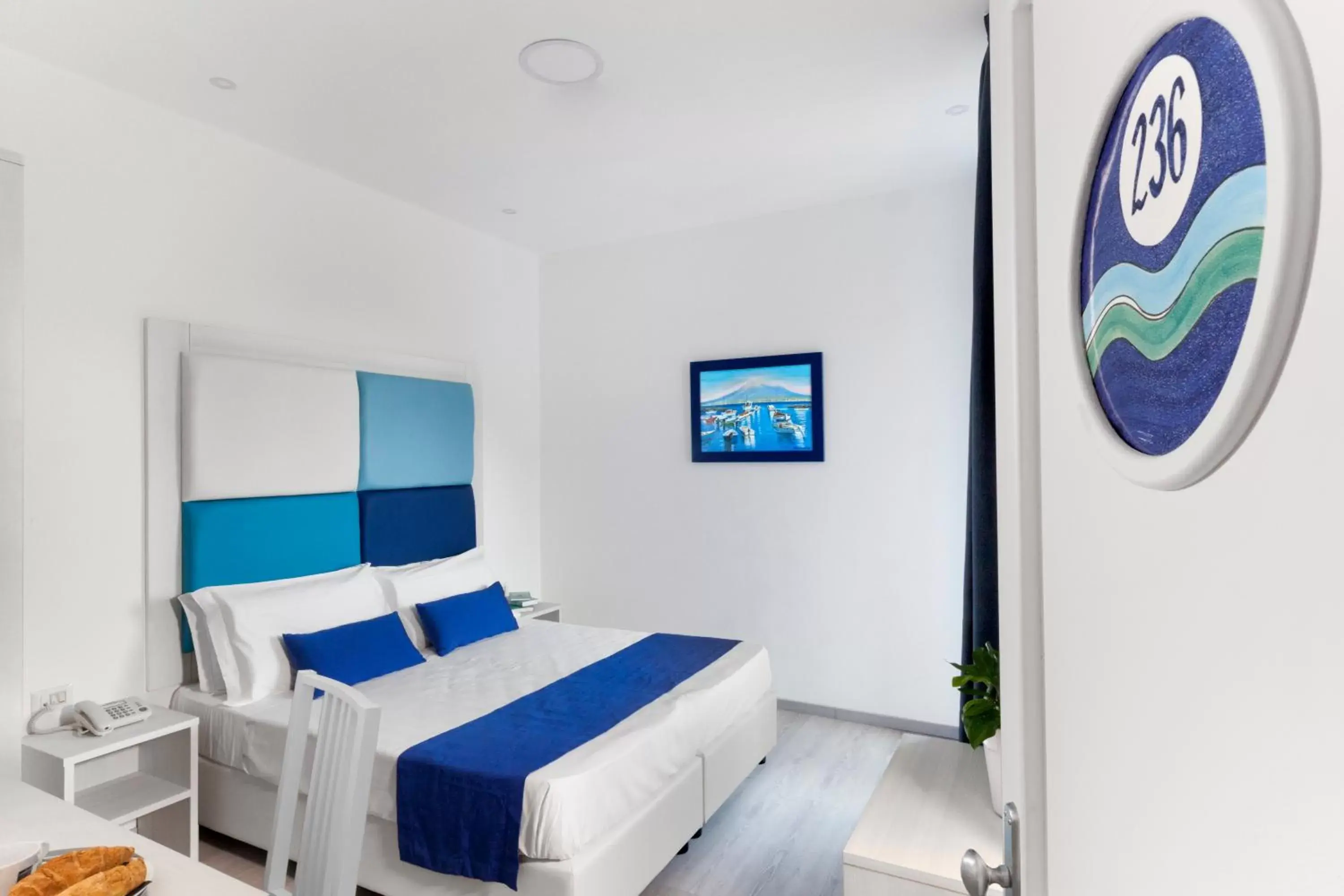 Bed in Eden Bleu Bed in Eden Bleu