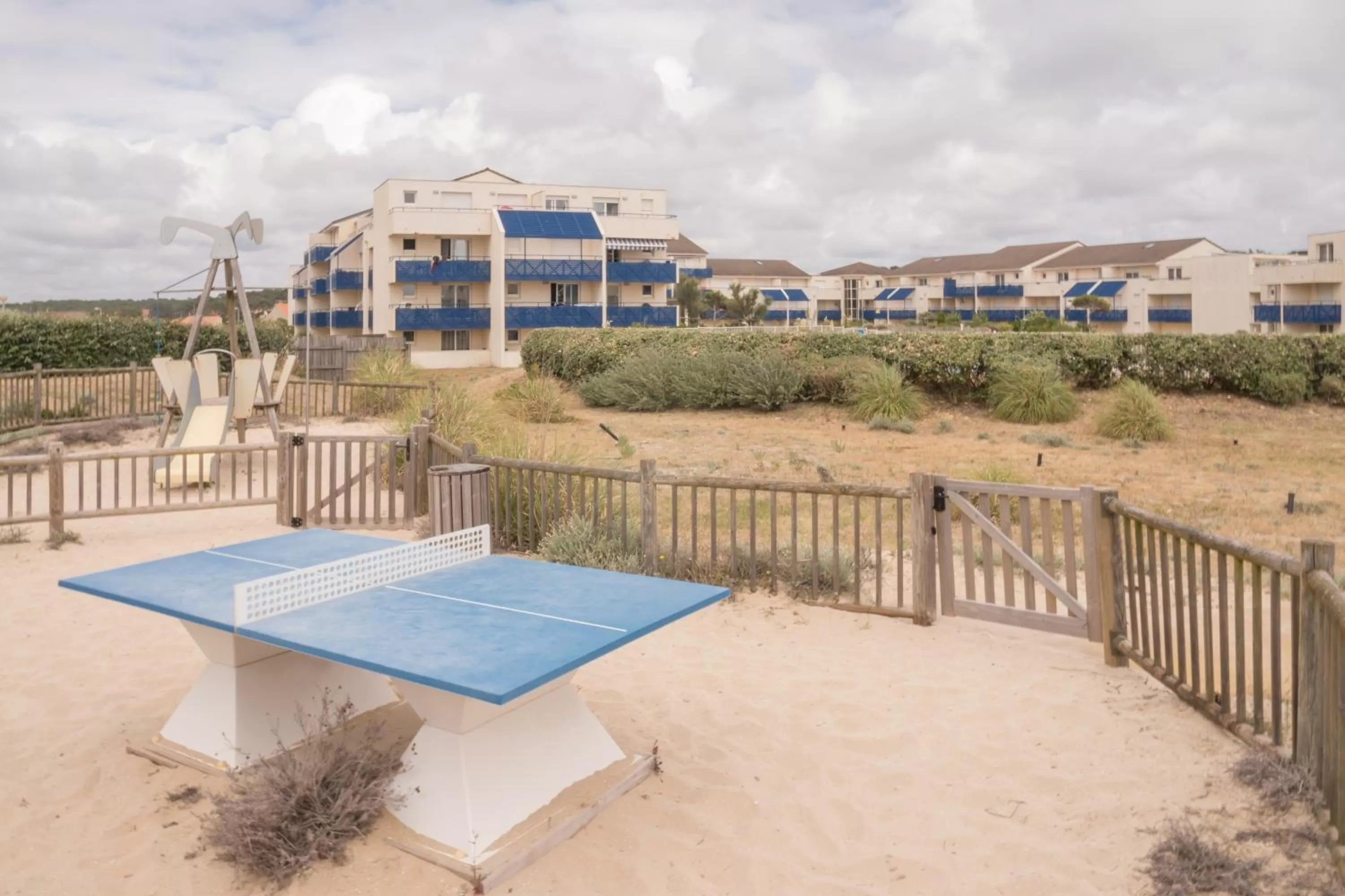 Property building in Résidence Pierre & Vacances Bleu Marine