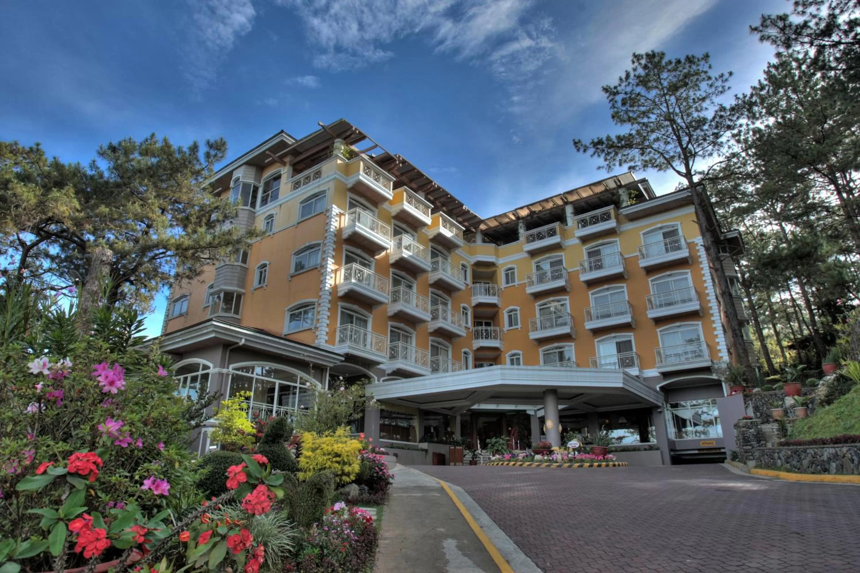 Property building in Hotel Elizabeth - Baguio