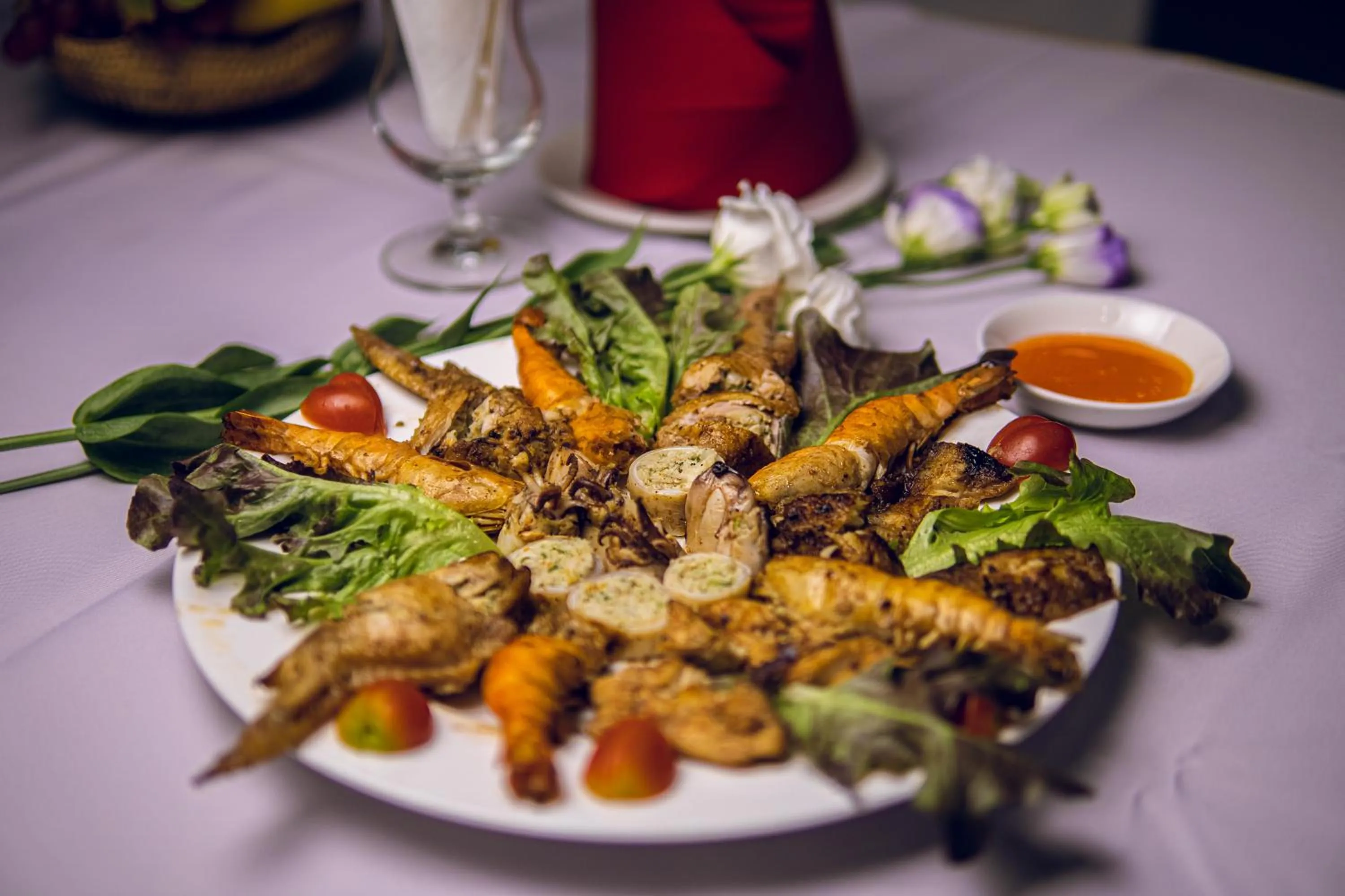 Restaurant/places to eat in Hotel Sidney