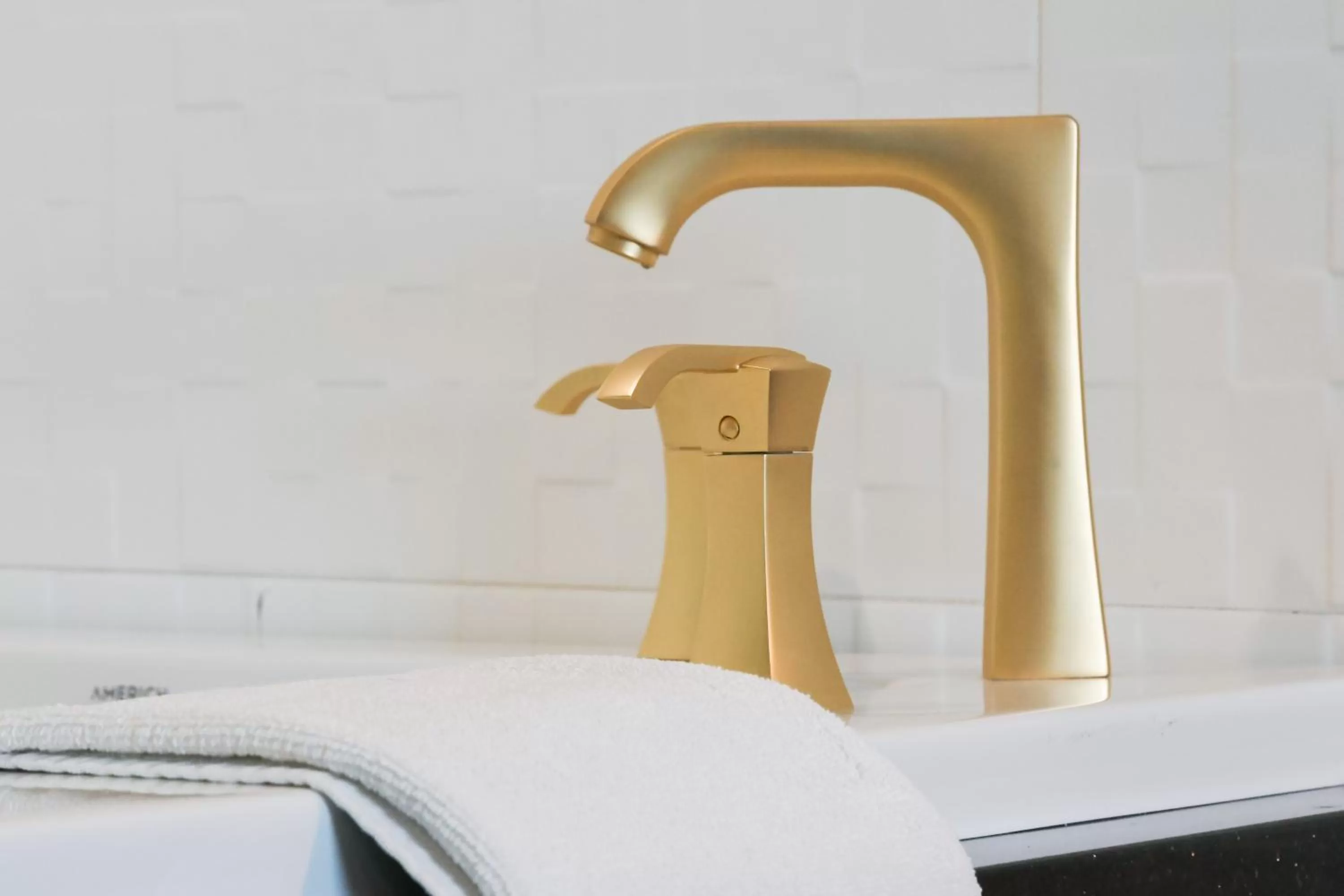 Glen Capri Inn and Suites - Burbank Universal