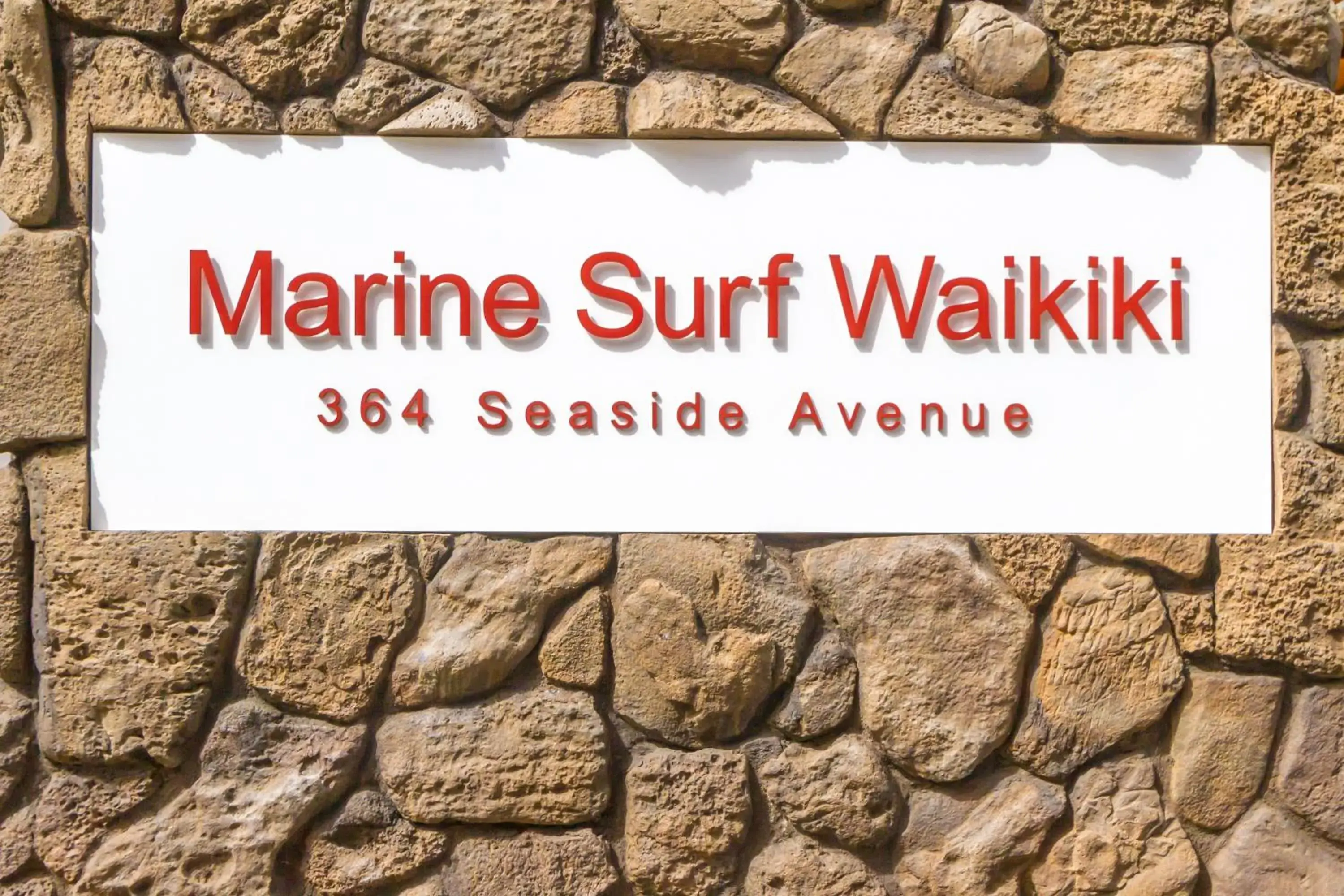 Facade/entrance in Tropical Studios at Marine Surf Waikiki - FREE PARKING - BEST LOCATION - FULL KITCHEN - SWIMMING POOL