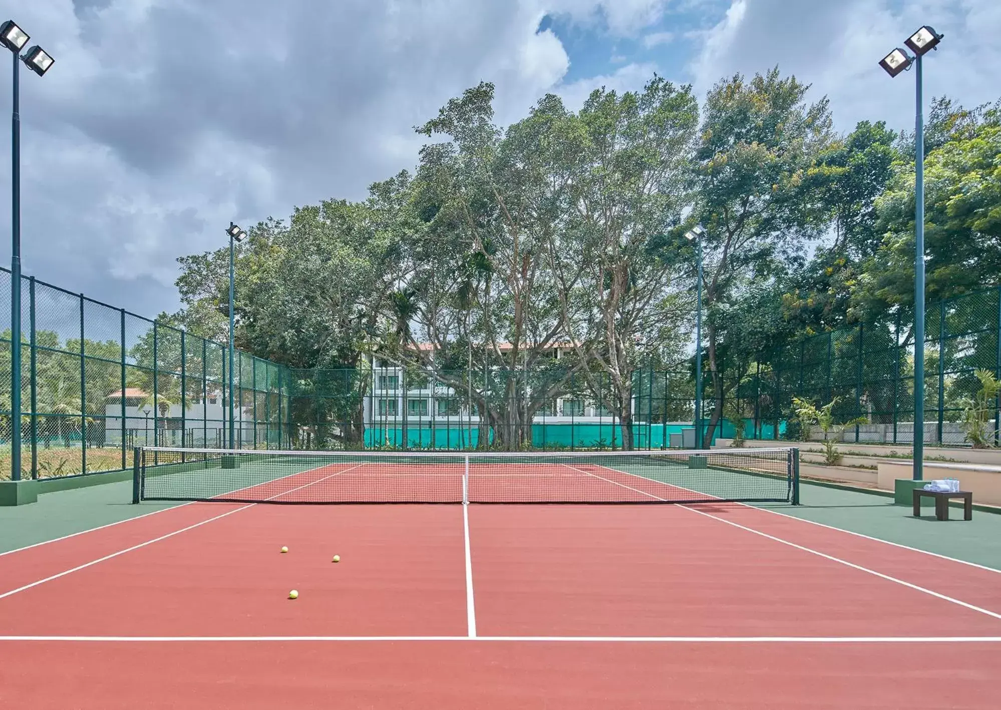 Game Room, Tennis/Squash in Signature Club Resort