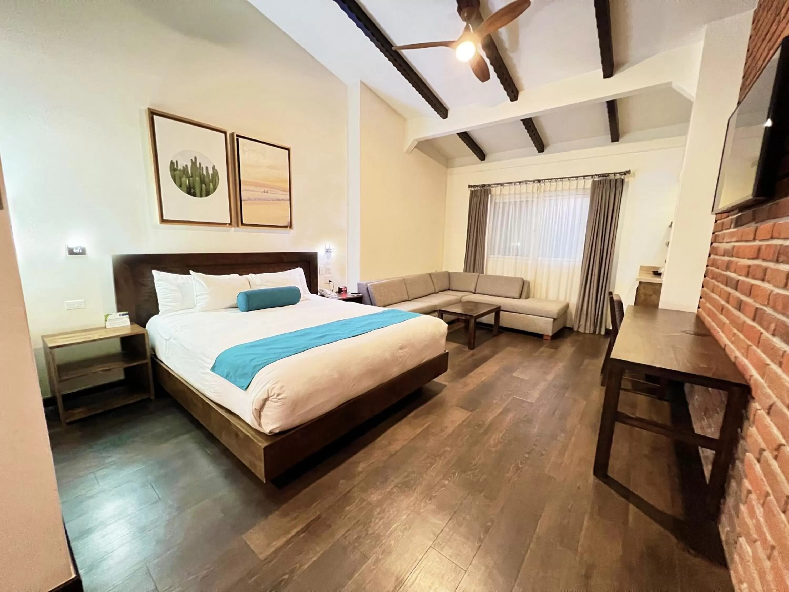 Photo of the whole room, Bed in San Nicolas Hotel Casino