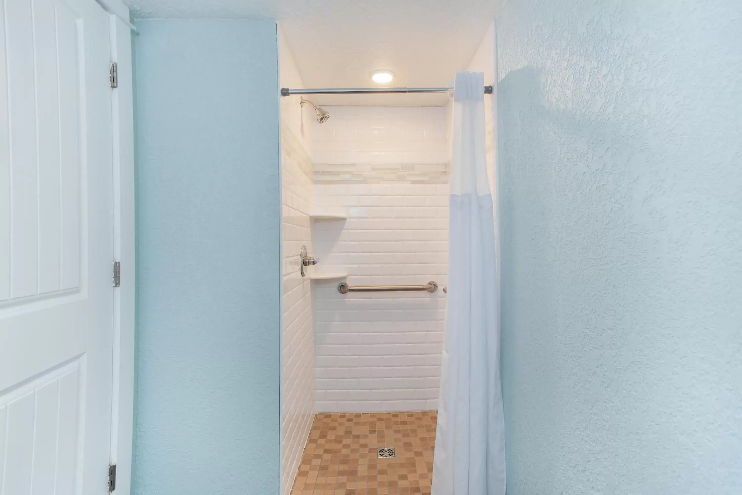 Bathroom in John Yancey Oceanfront Inn