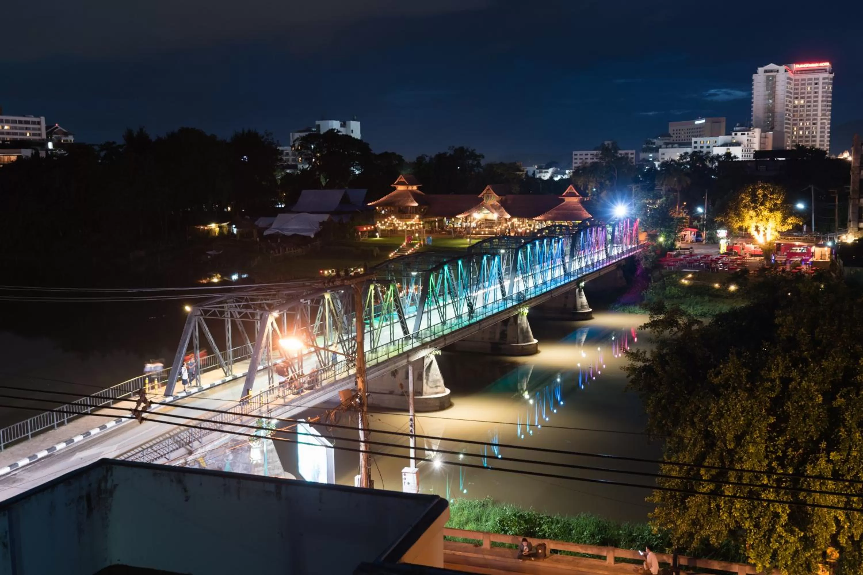 Riverside House Hotel