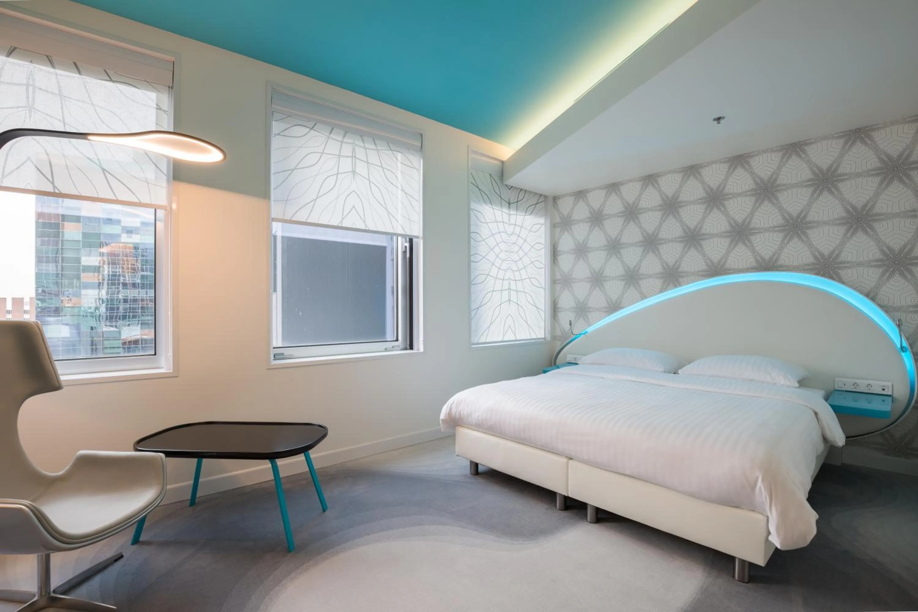 Bed in Park Inn by Radisson Amsterdam City West