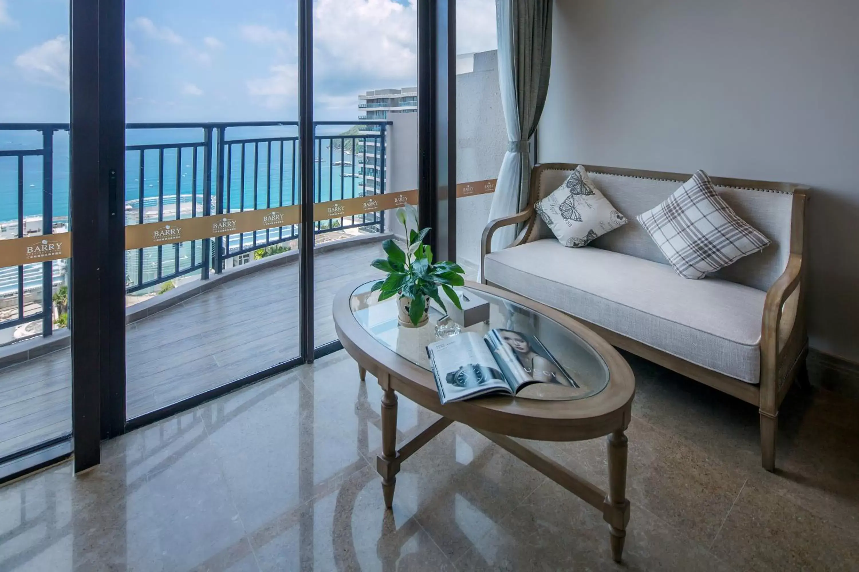 Seating Area in Barry Boutique Hotel Sanya