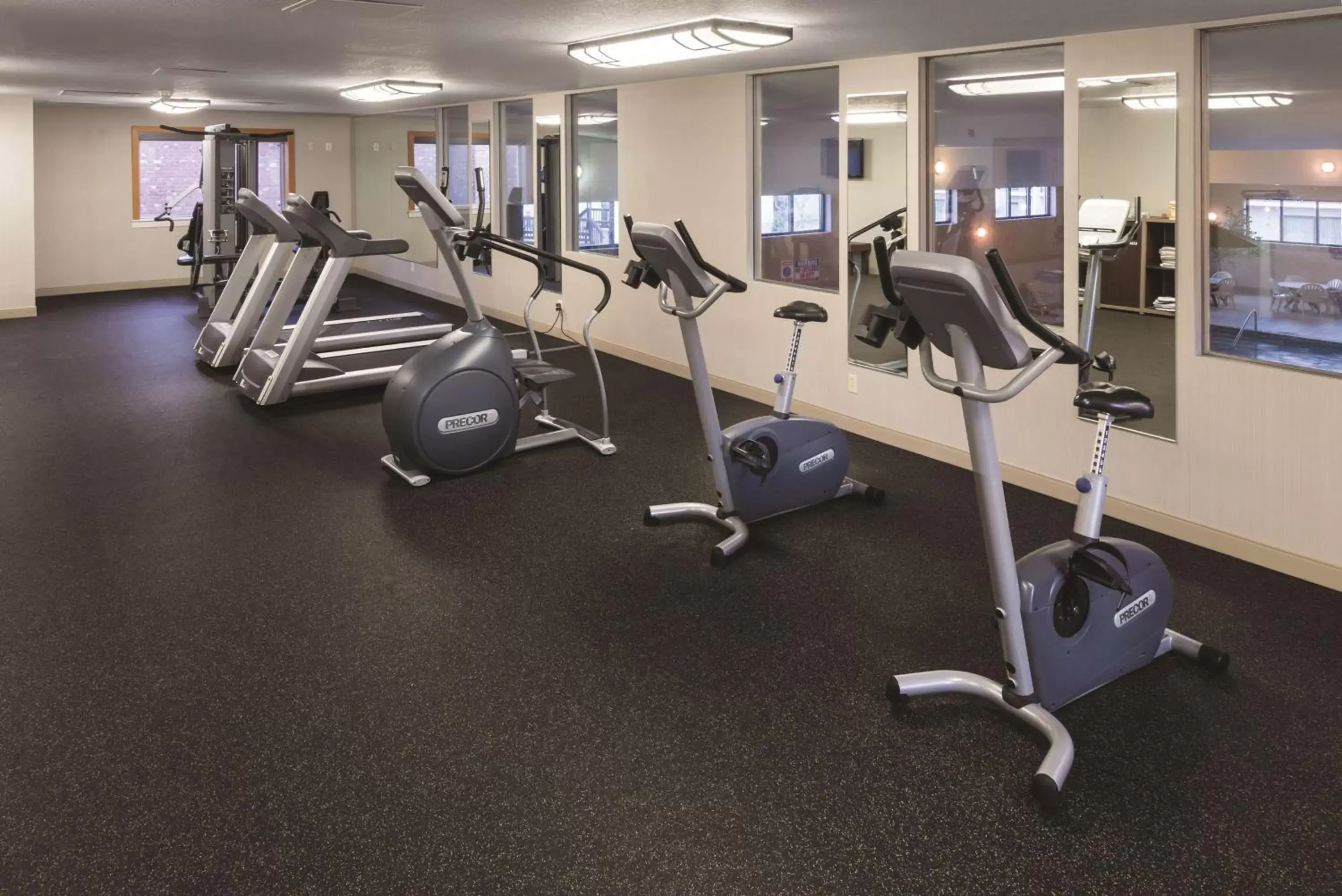 Fitness centre/facilities, Fitness Center/Facilities in Best Western Ramkota Hotel