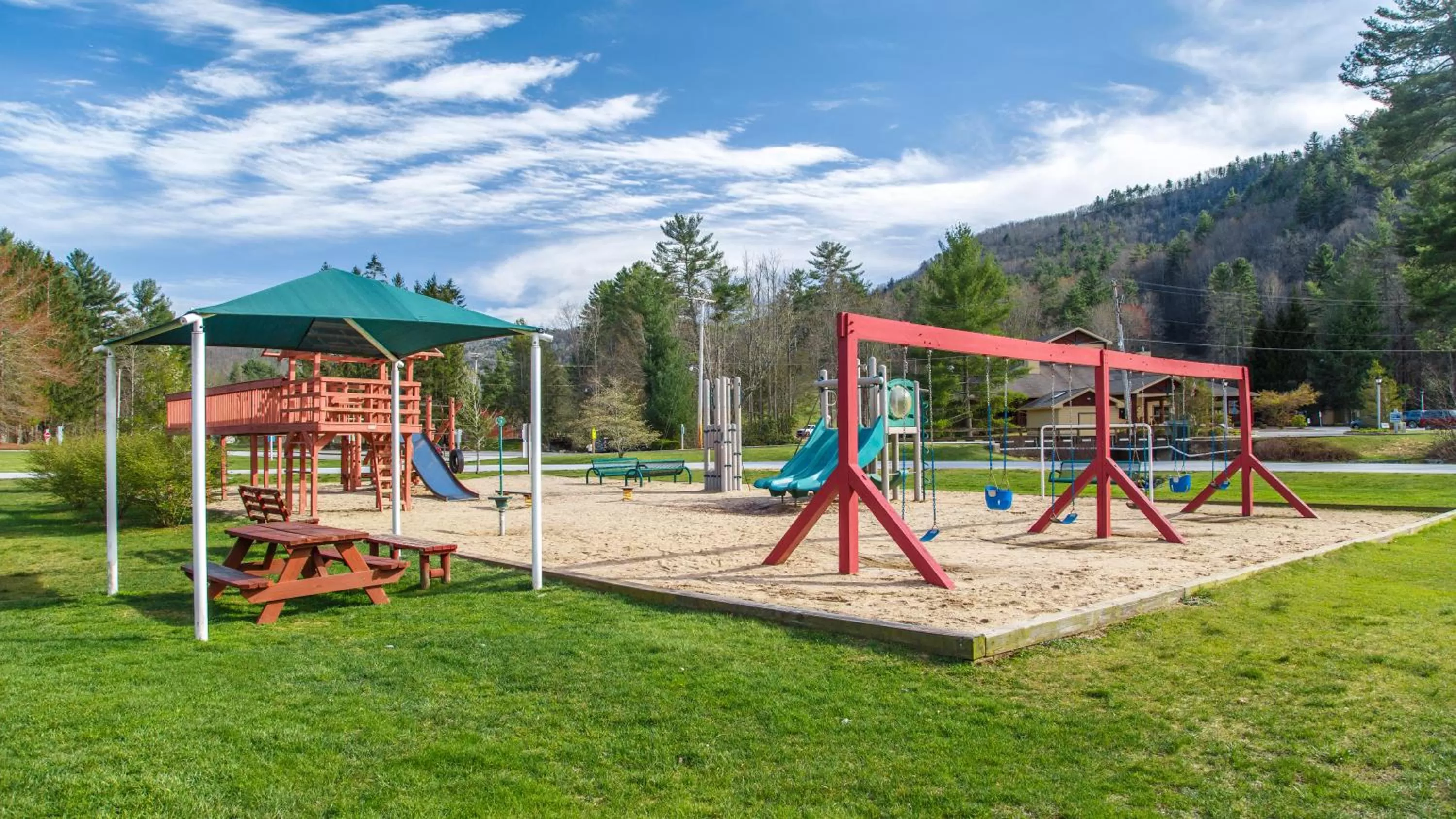 Activities in Fairway Forest