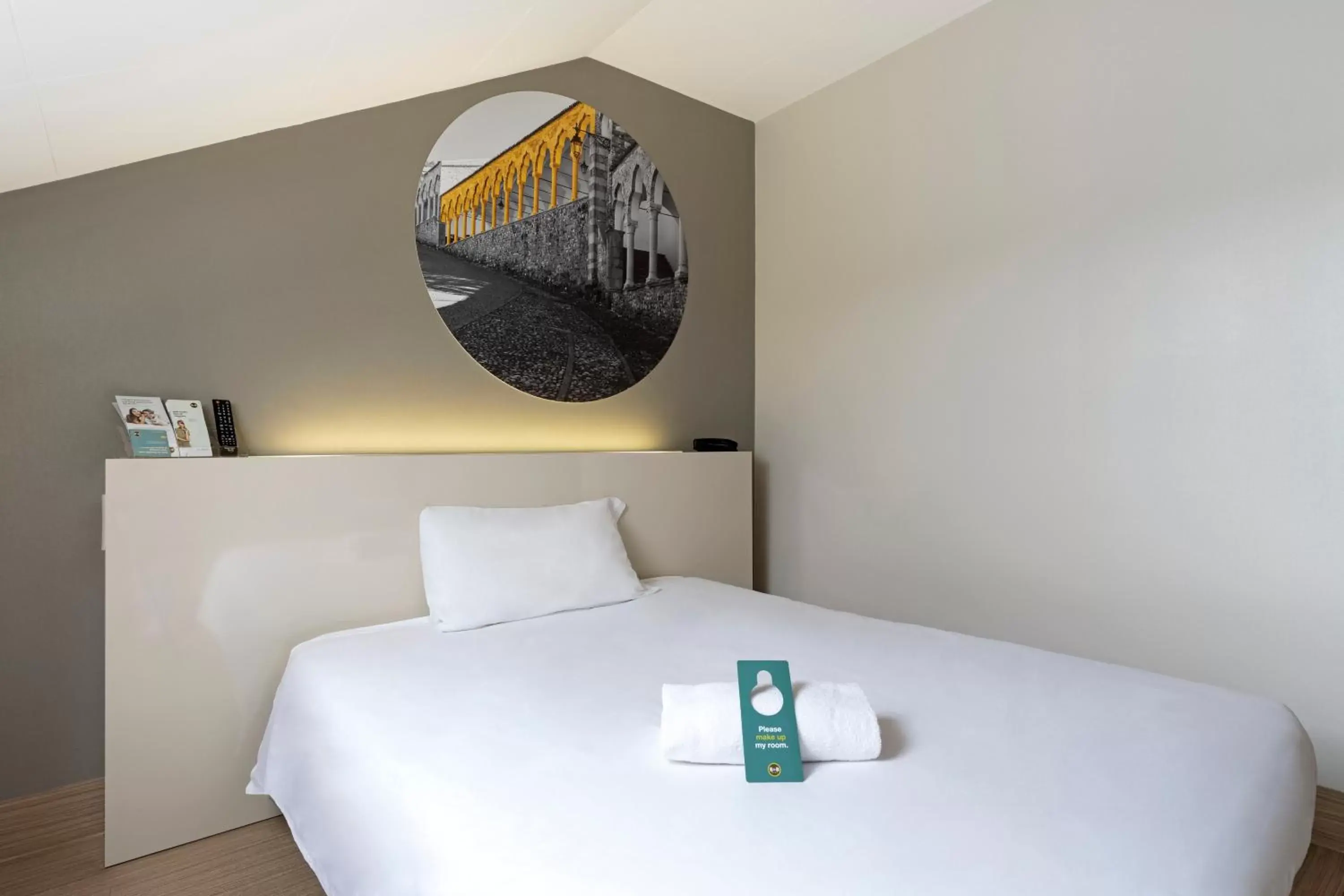 Bedroom, Bed in B&B Hotel Udine