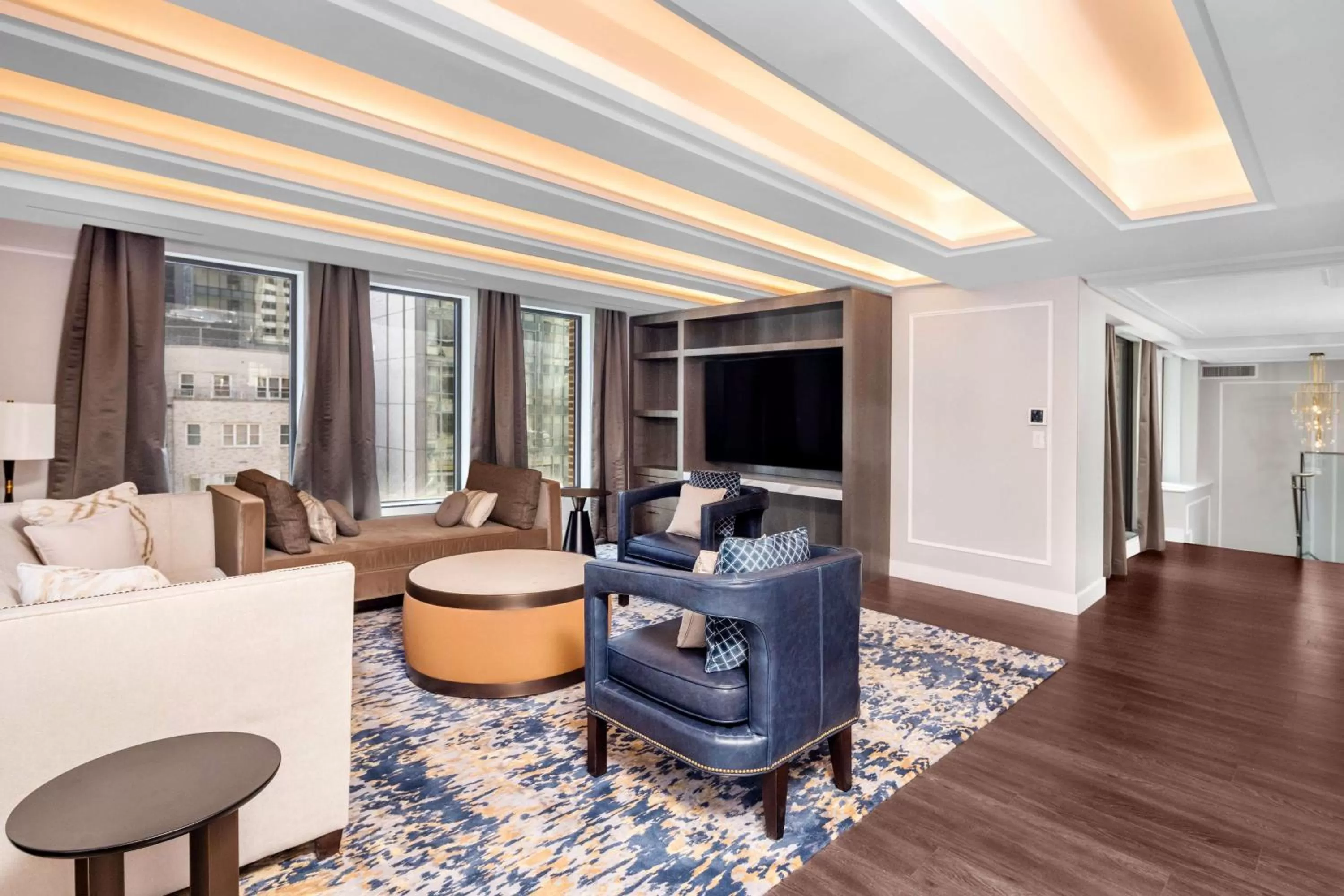 Living room in Hilton Club The Quin New York