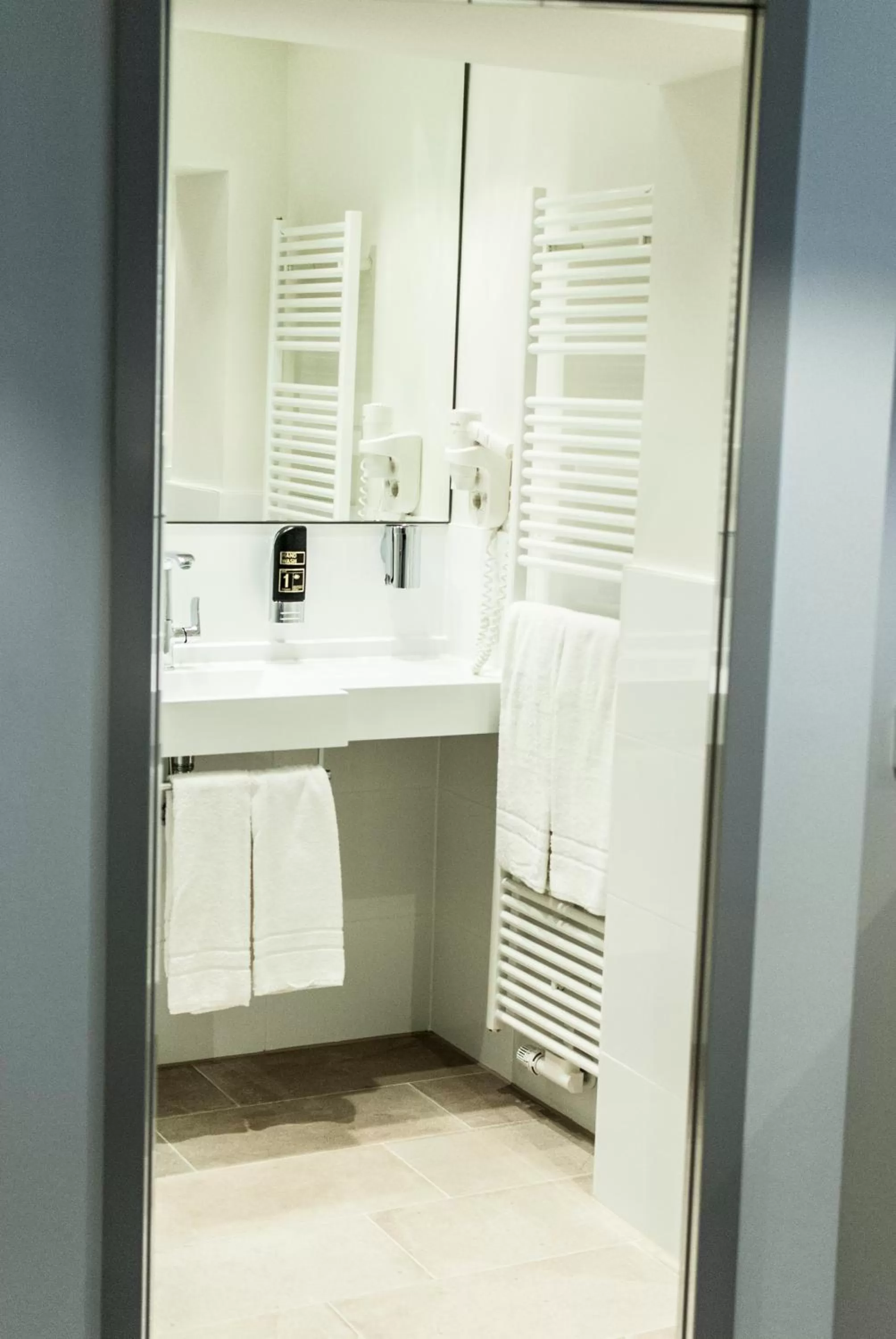 Photo of the whole room in Bayerischer Hof