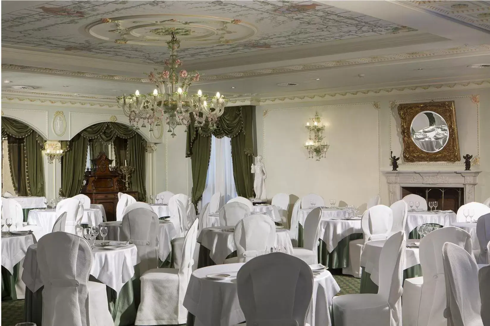 Banquet/Function facilities, Banquet Facilities in Grand Hotel Vanvitelli