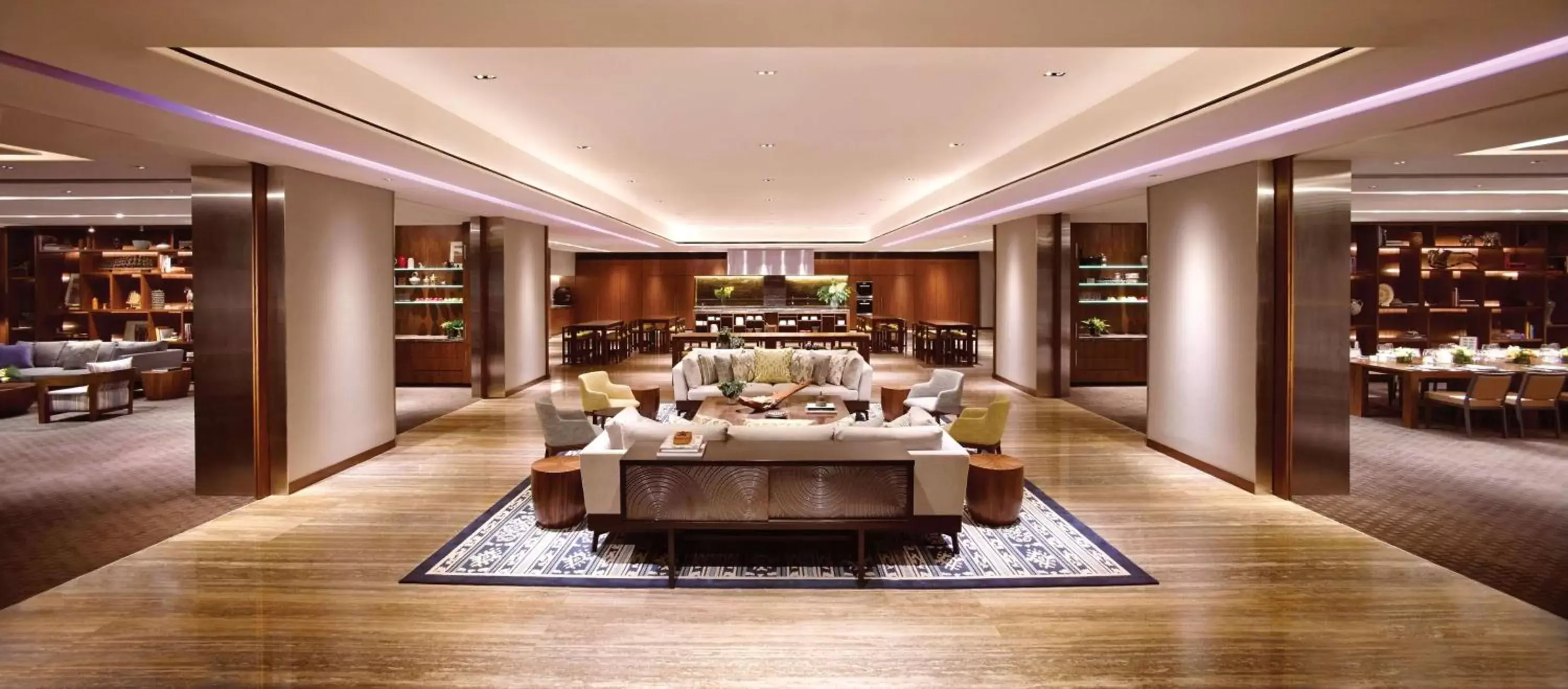 Meeting/conference room, Restaurant/Places to Eat in Grand Hyatt Jakarta