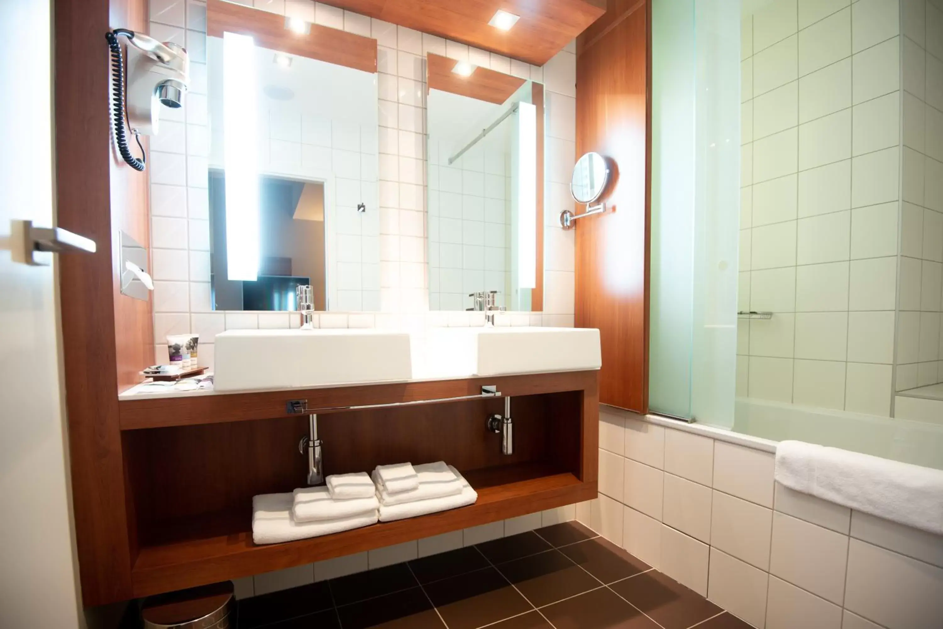 Shower, Bathroom in Mercure Ostrava Center