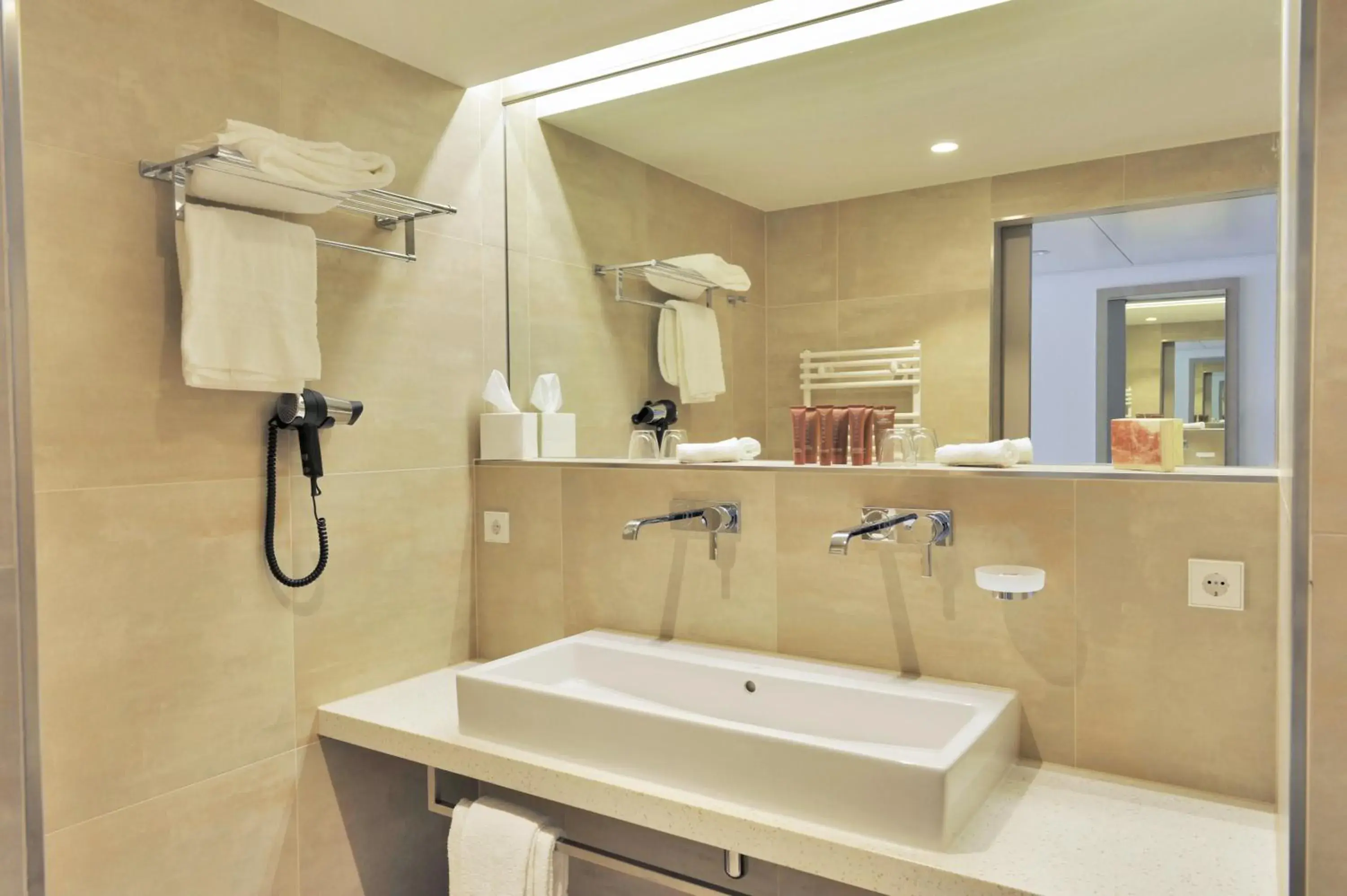 Bathroom in Mondorf Parc Hotel & Spa