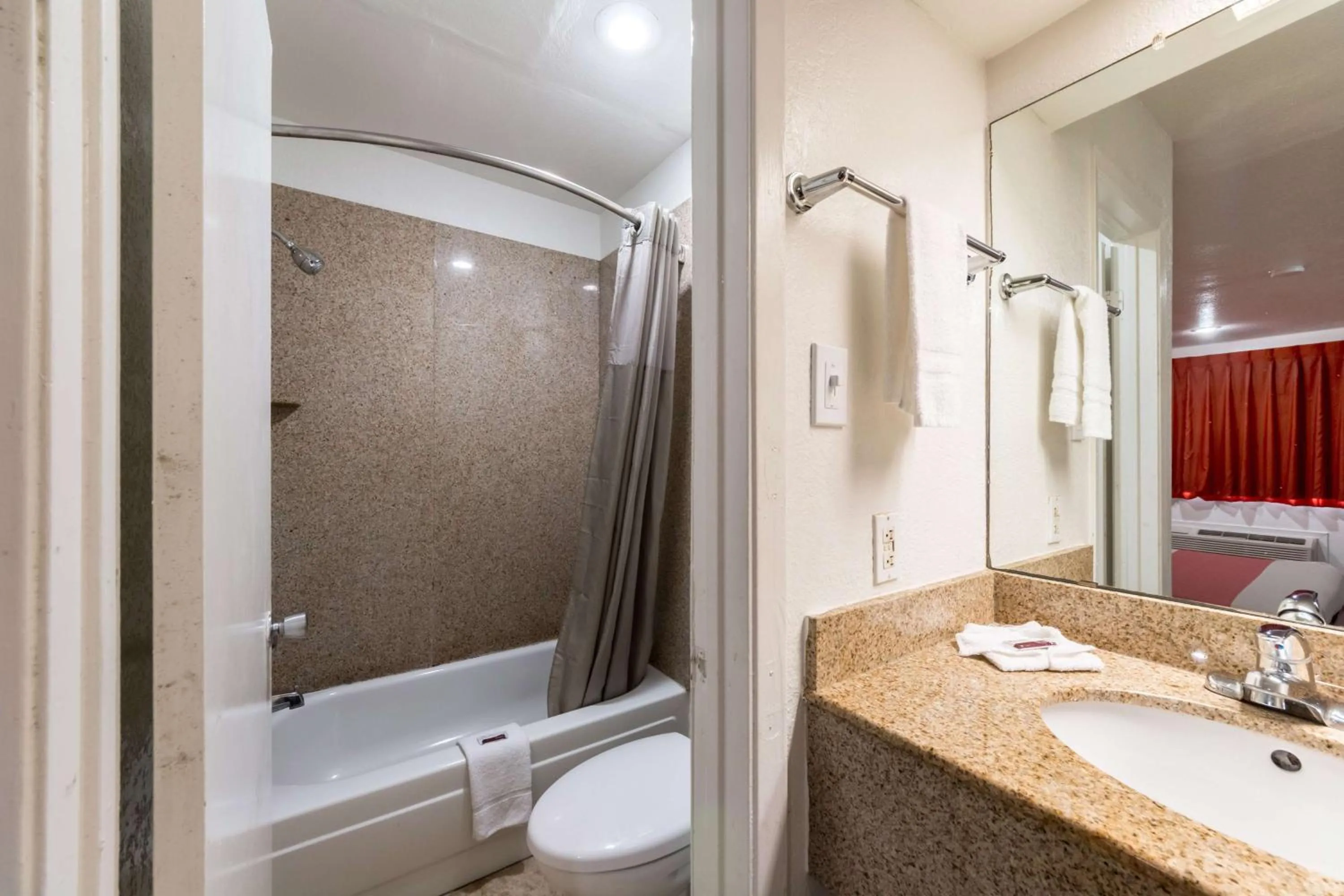 Shower in Motel 6 San Antonio, TX - Frost Bank Center