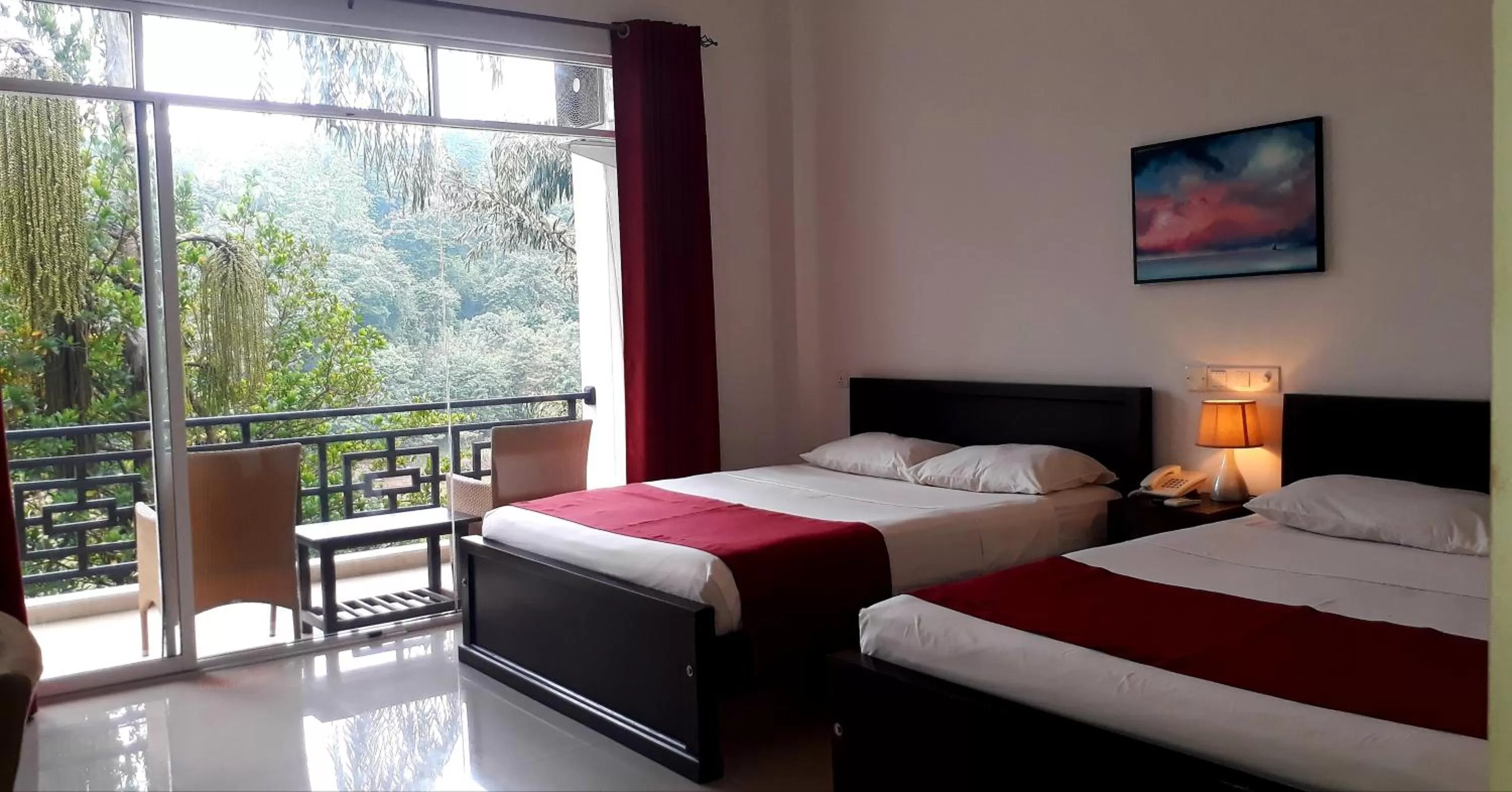 Bed in Kandy Rivers Edge Nature Resort